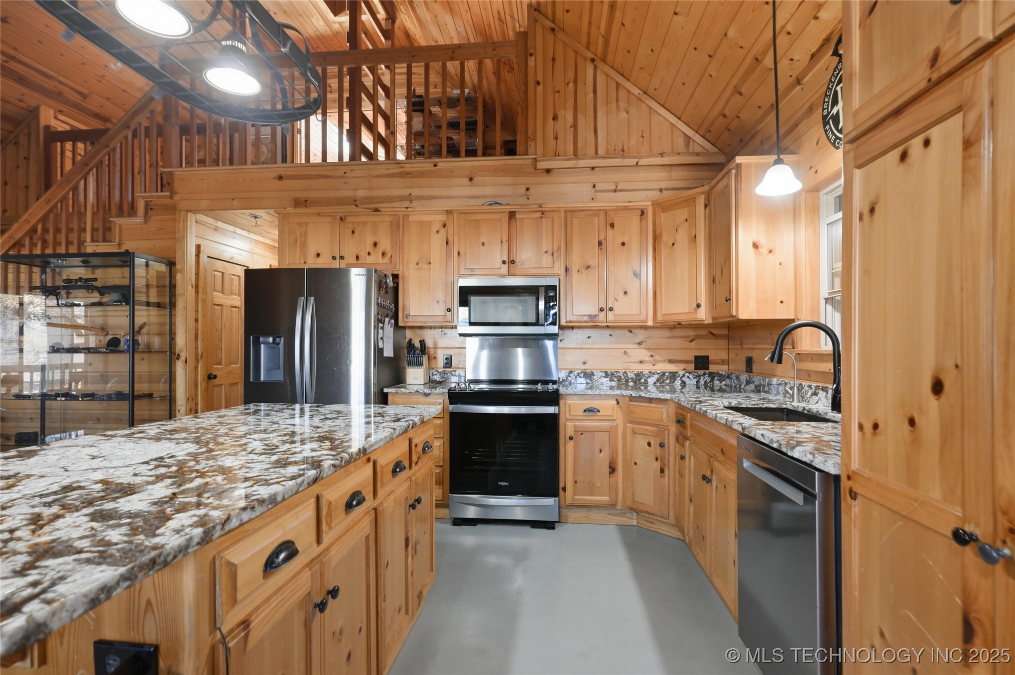 55750 E 360 Road Property Photo 13