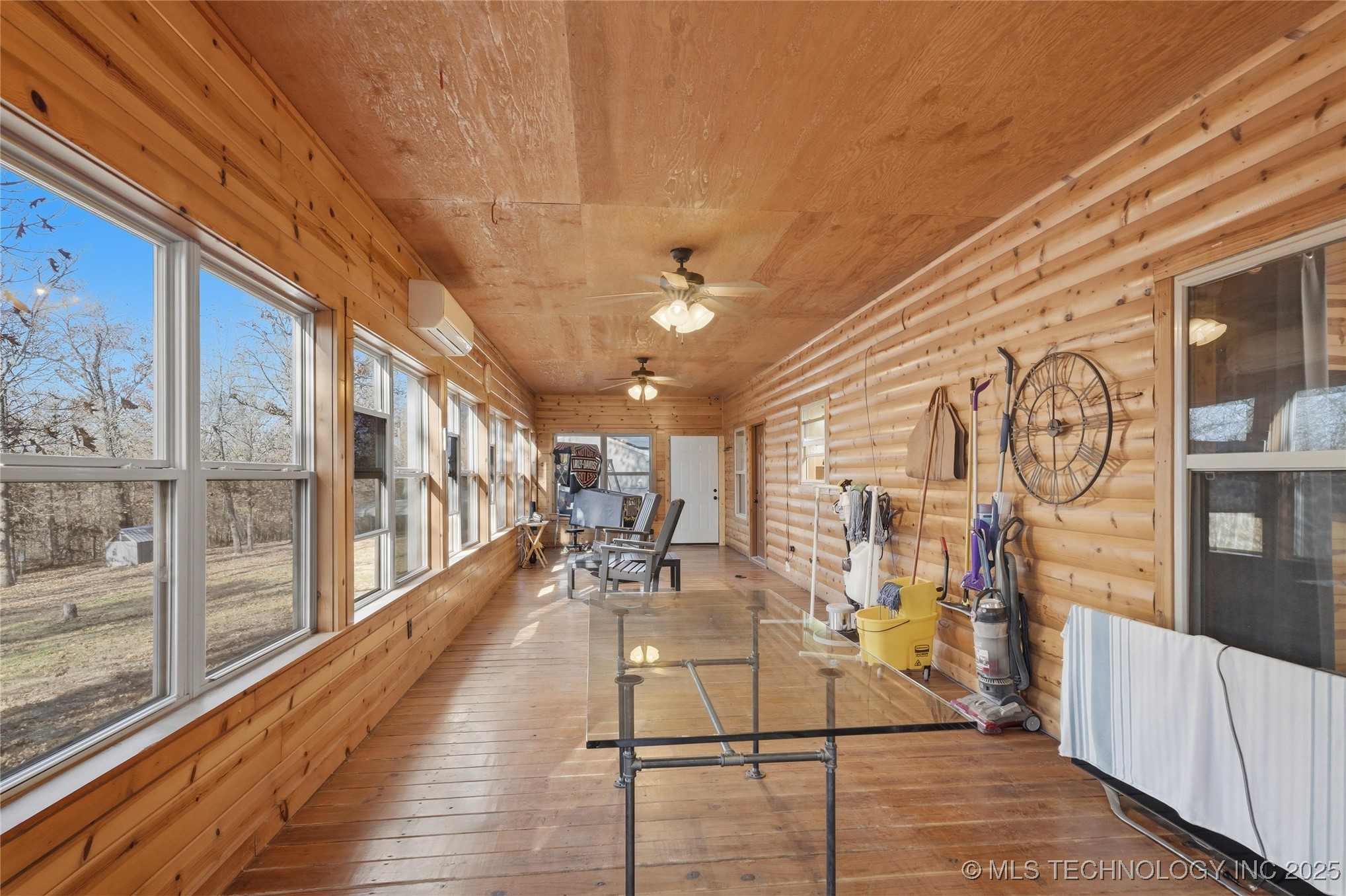 55750 E 360 Road Property Photo 21