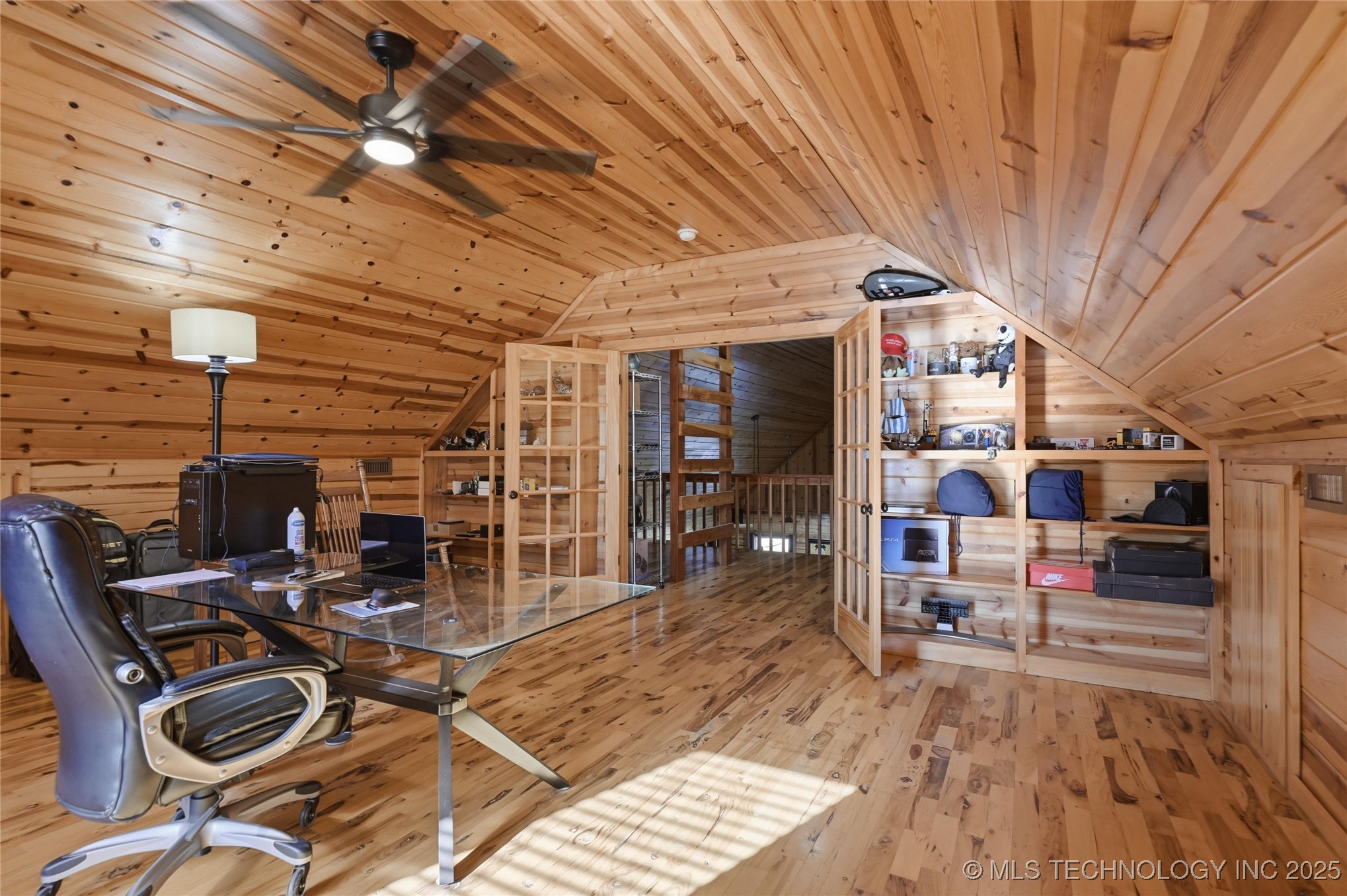 55750 E 360 Road Property Photo 24