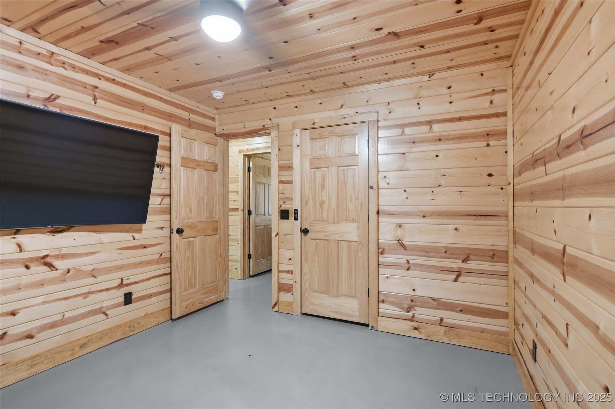 55750 E 360 Road Property Photo 30