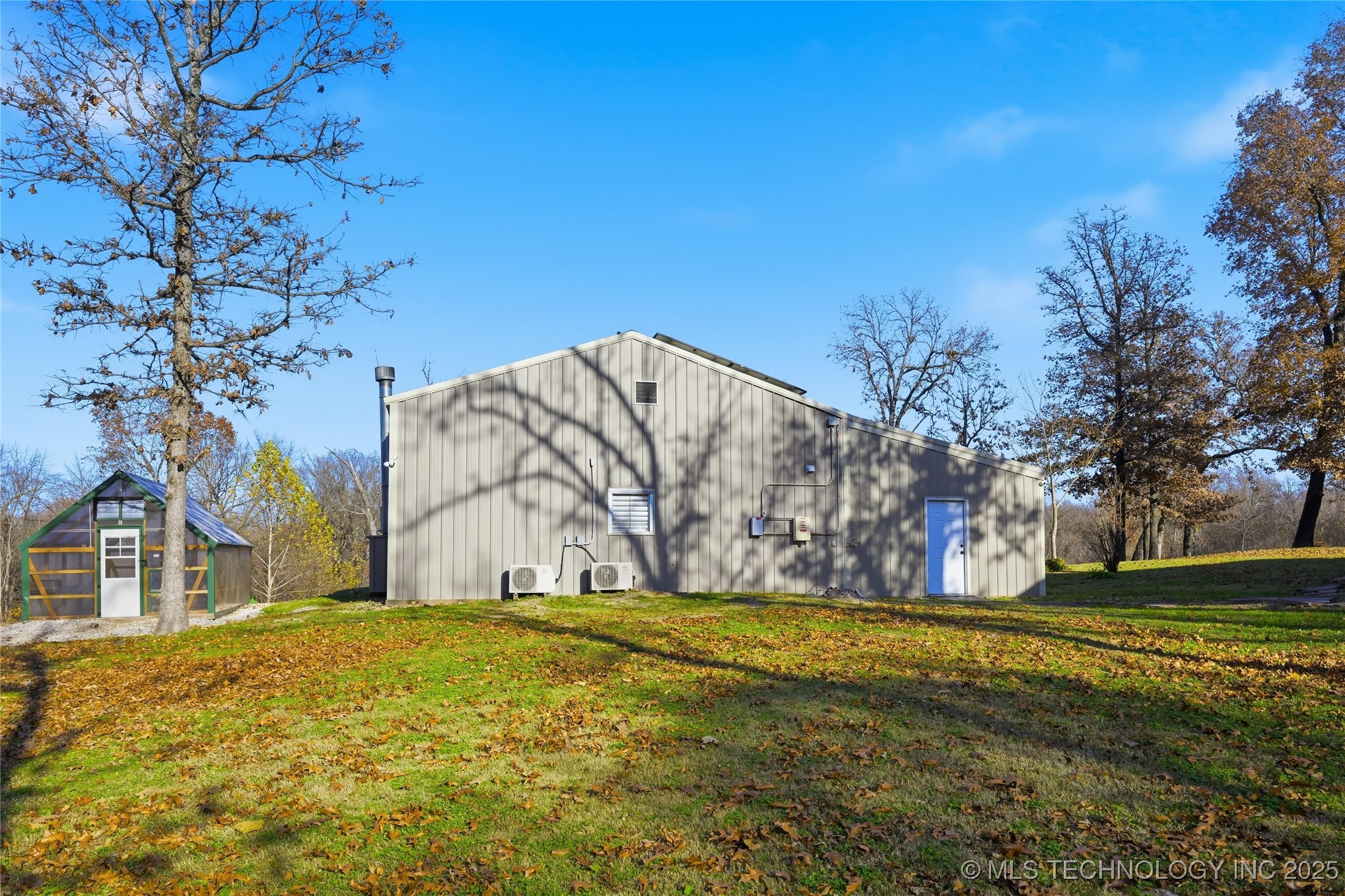 55750 E 360 Road Property Photo 53