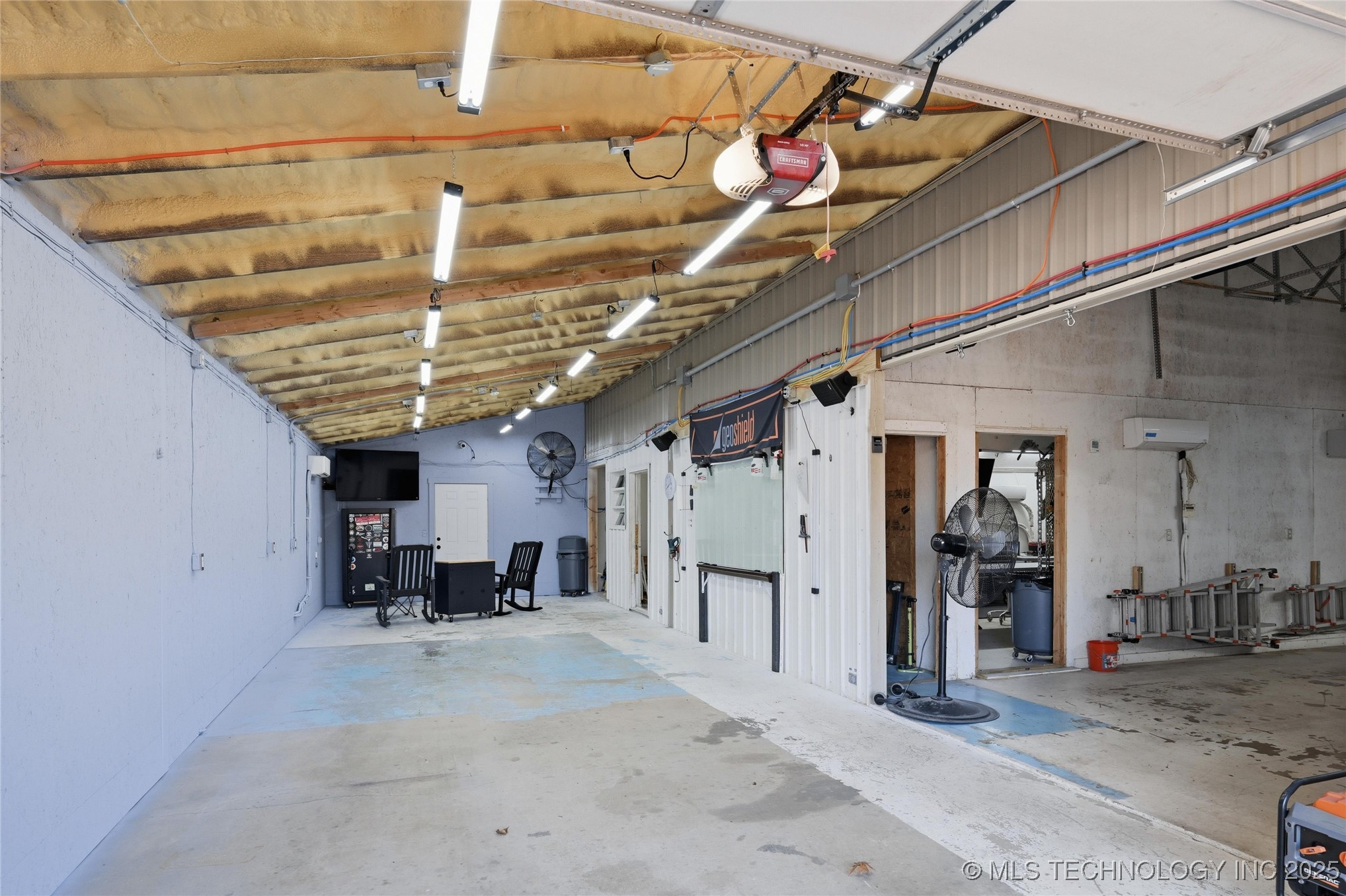 55750 E 360 Road Property Photo 56