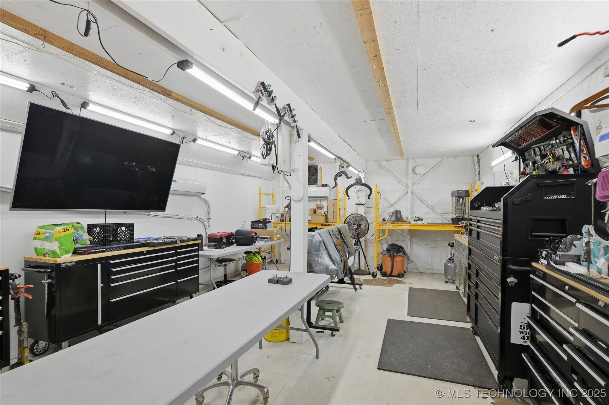 55750 E 360 Road Property Photo 63