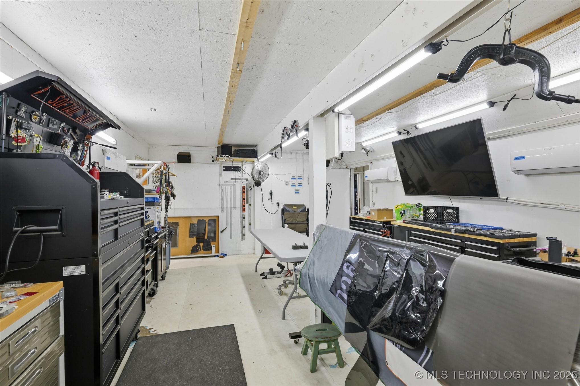 55750 E 360 Road Property Photo 64