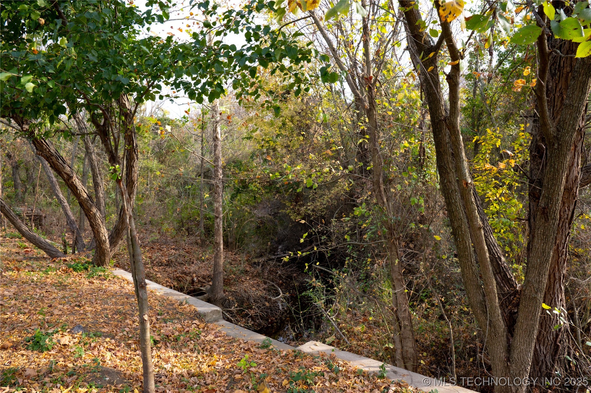 2089 W Mississippi Street Property Photo 2