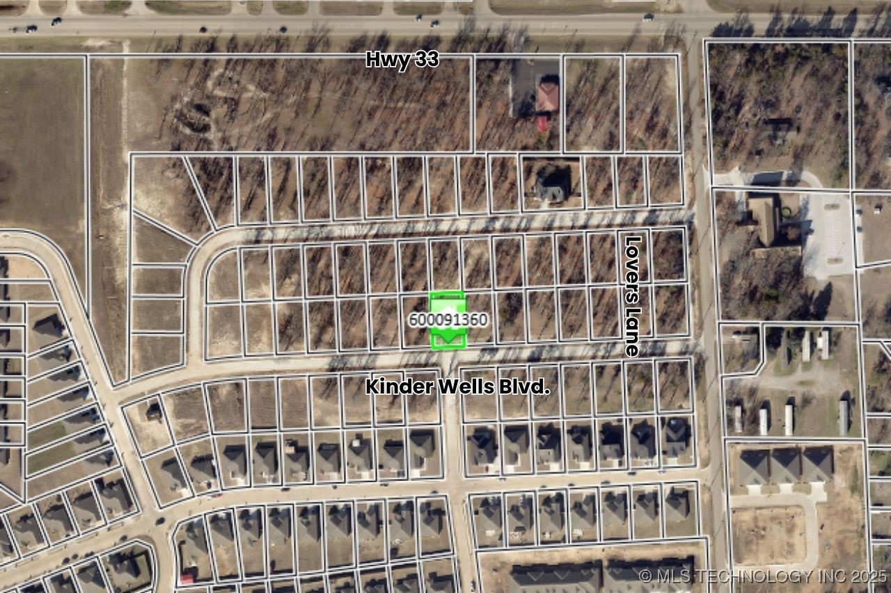 529 E Oak Tree Avenue Property Photo 5