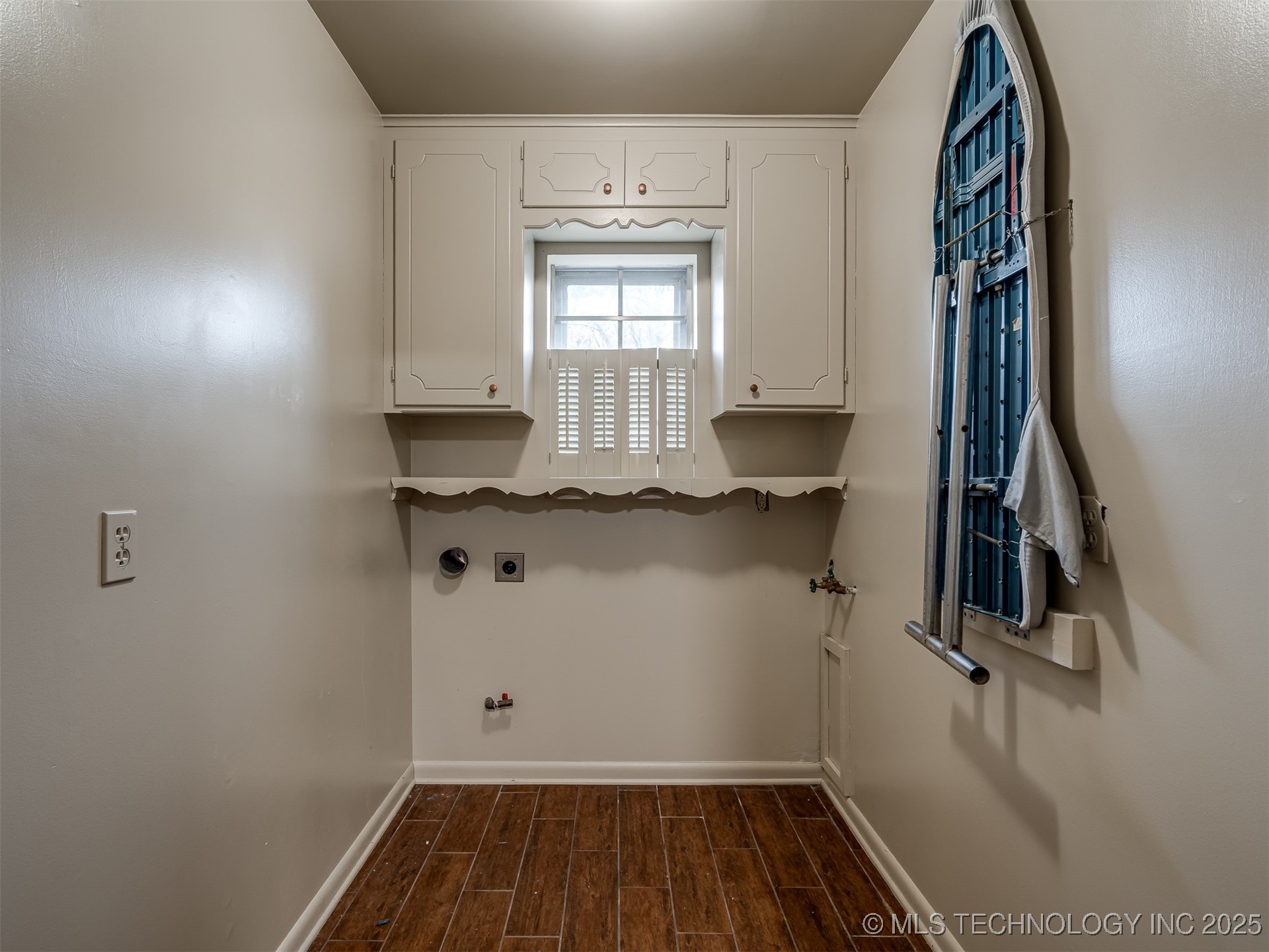 1808 E 58th Street Property Photo 22