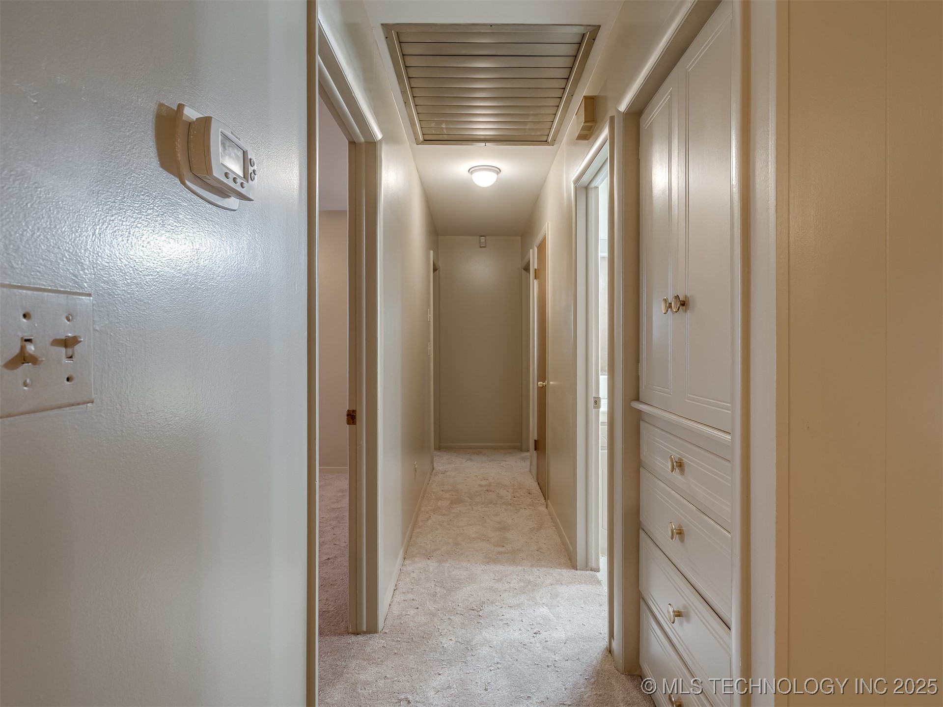 1808 E 58th Street Property Photo 23