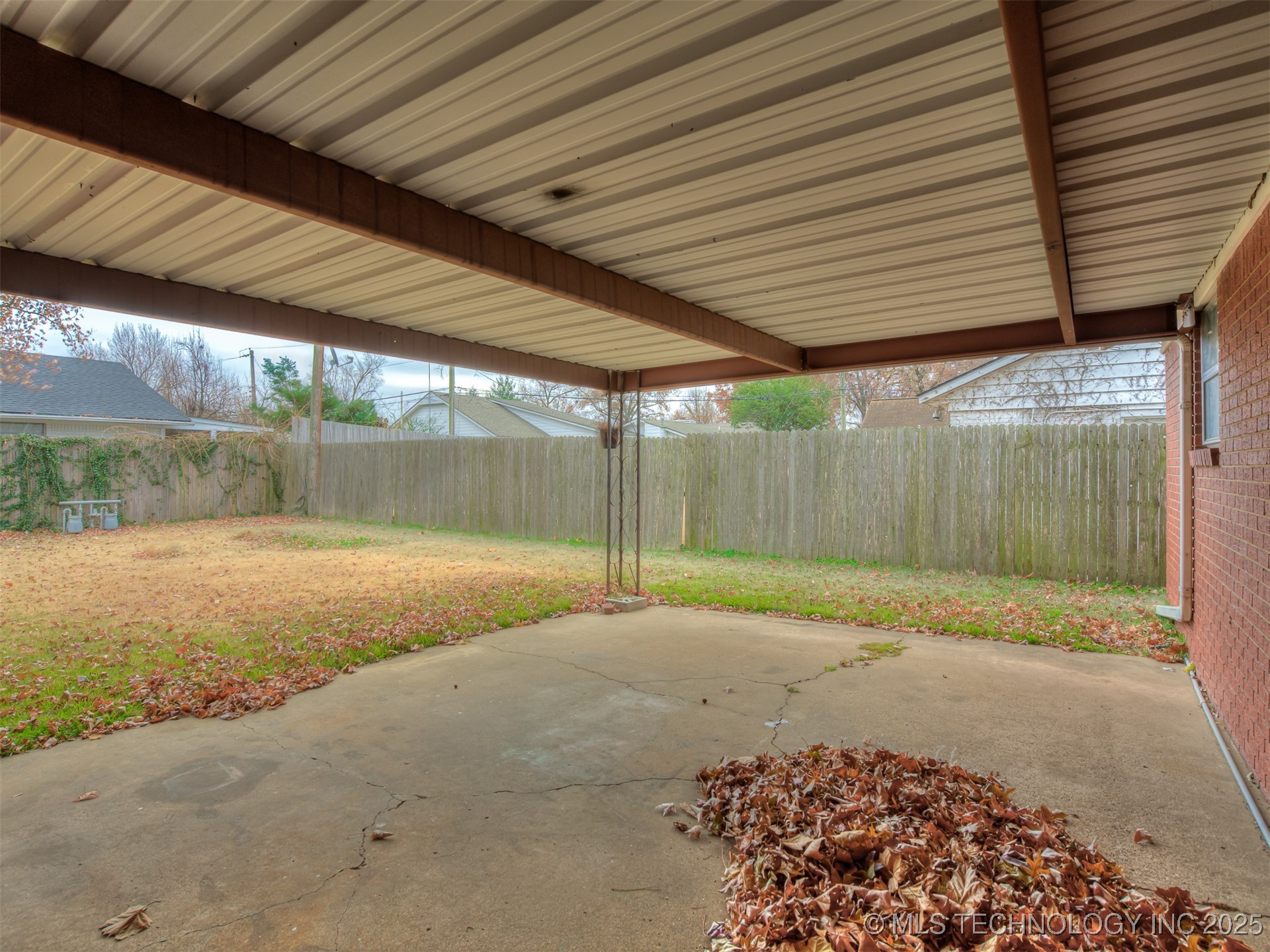 1808 E 58th Street Property Photo 42