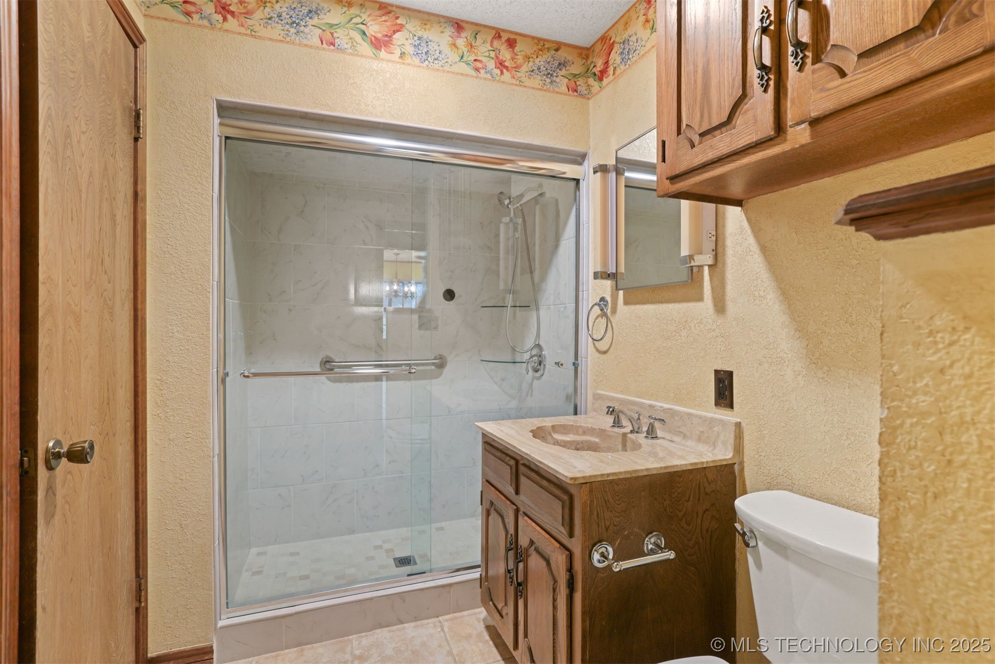 921 Crooked Oak Drive Property Photo 13