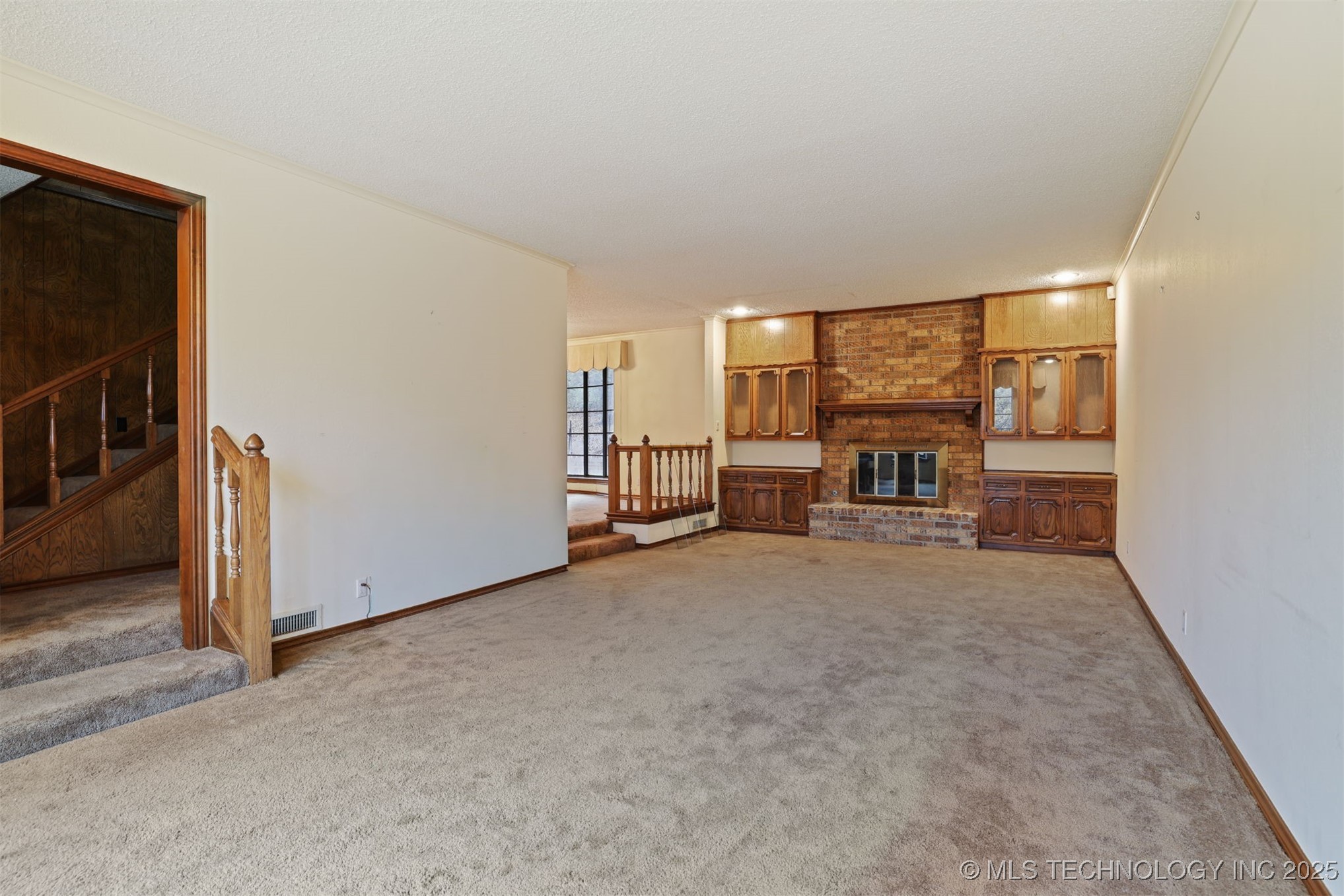 921 Crooked Oak Drive Property Photo 19