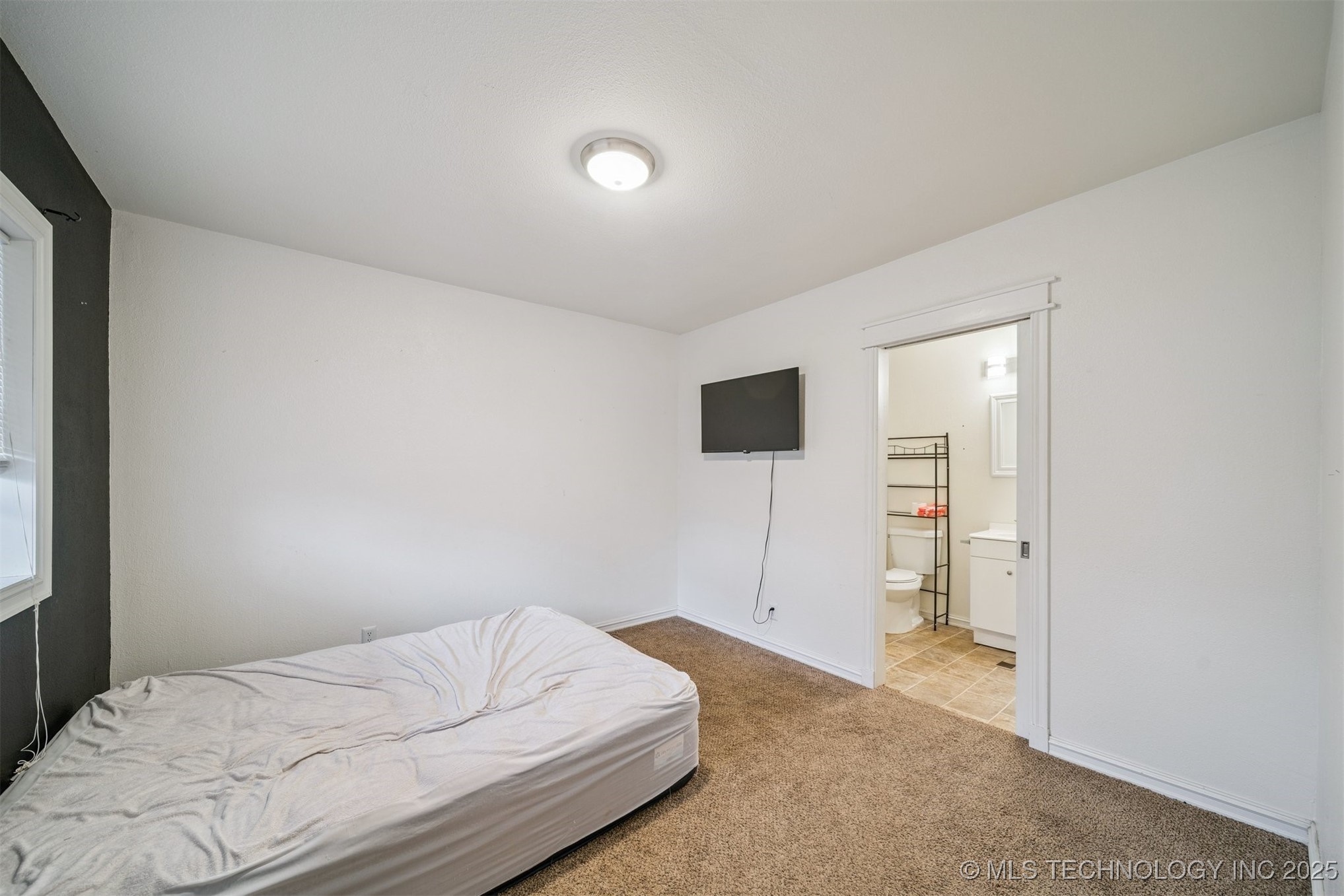 1217 E Cherry Street Property Photo 10