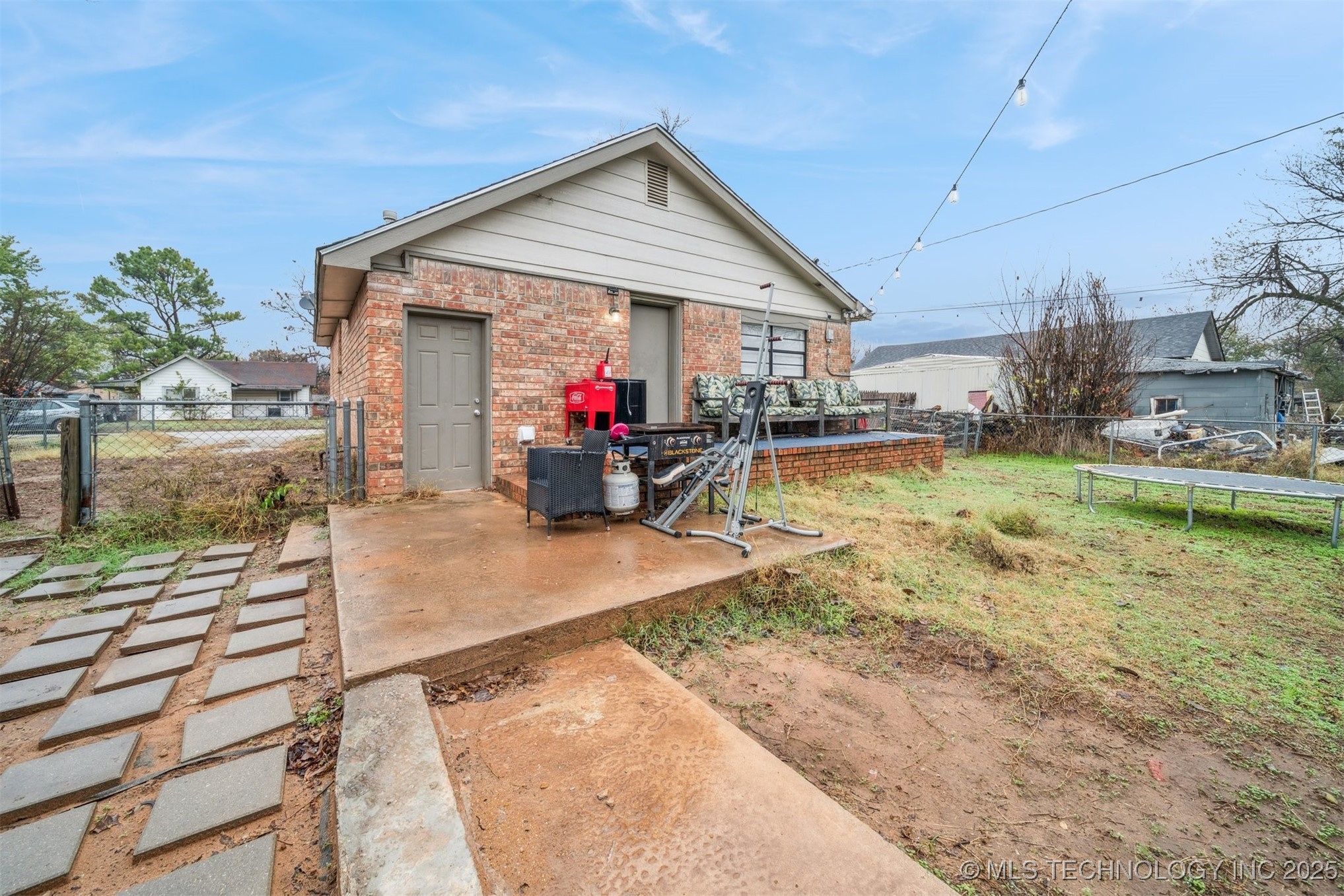 1217 E Cherry Street Property Photo 14