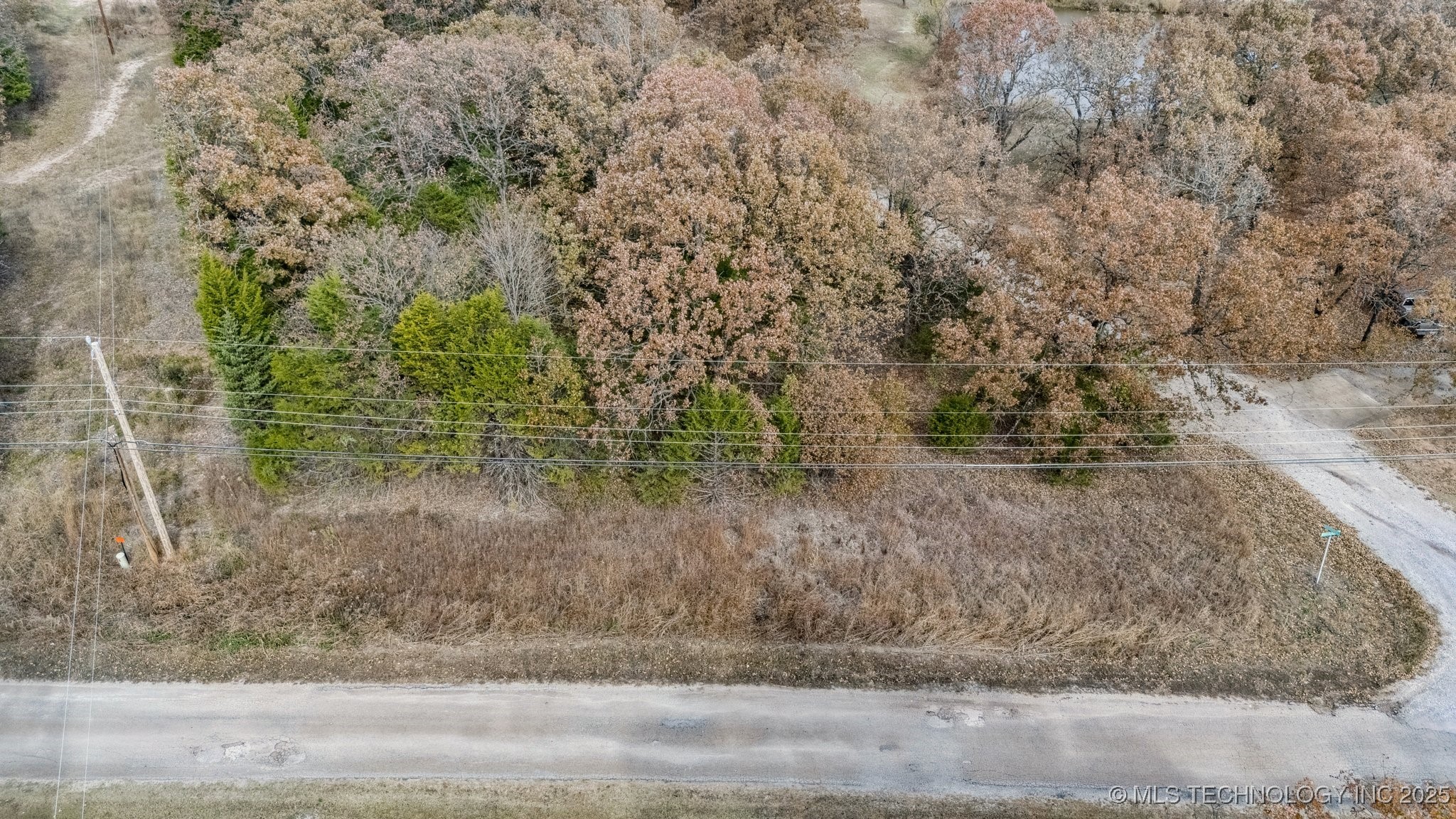 4240 W Lakeshore Run Property Photo 2