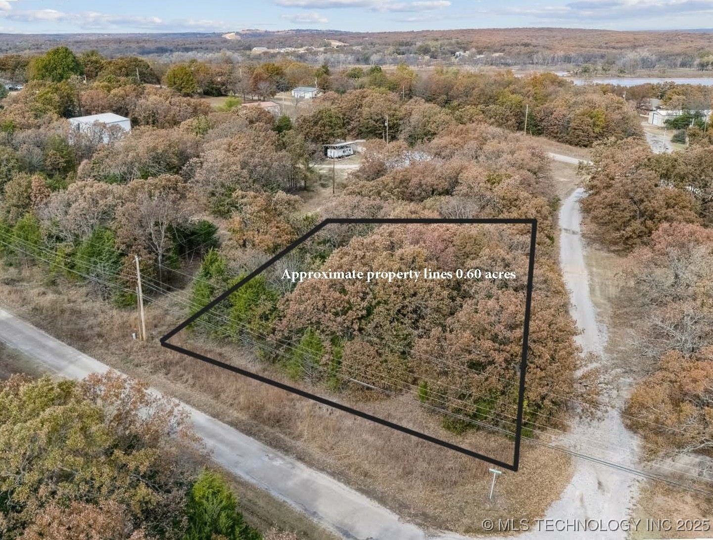 4240 W Lakeshore Run Property Photo 6