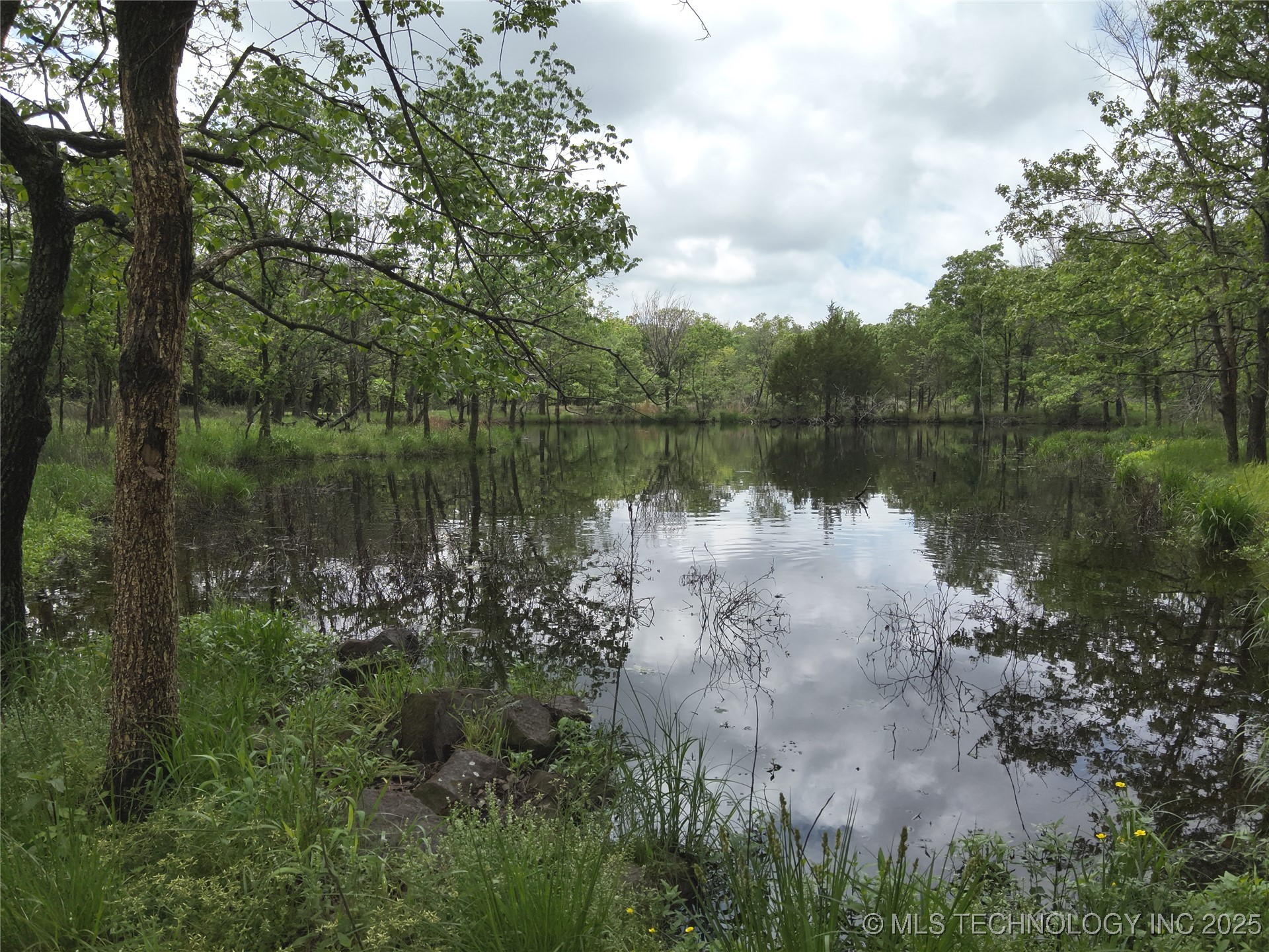 310 Road Property Photo 9