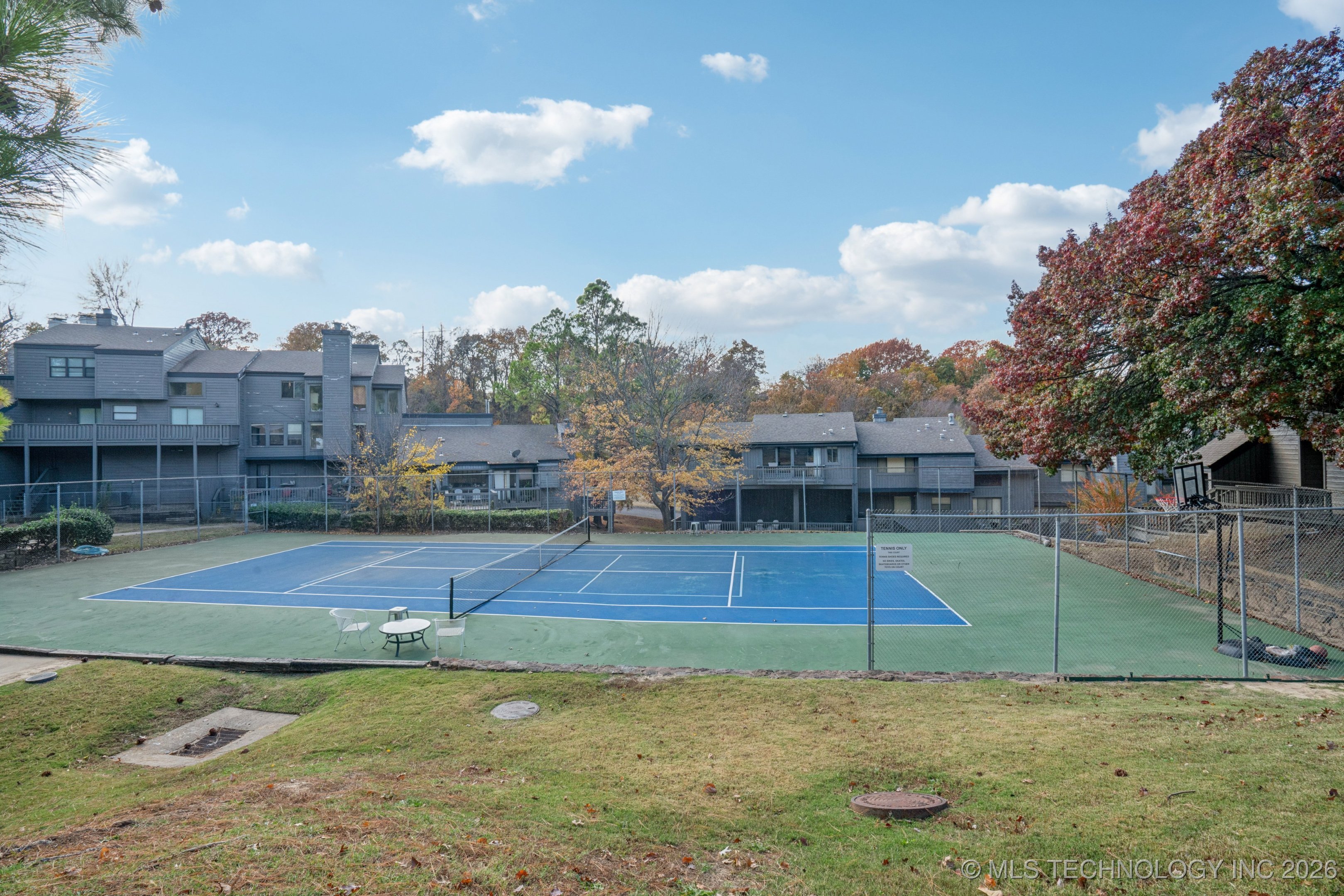 7432 S Winston Place 701 Property Photo 23