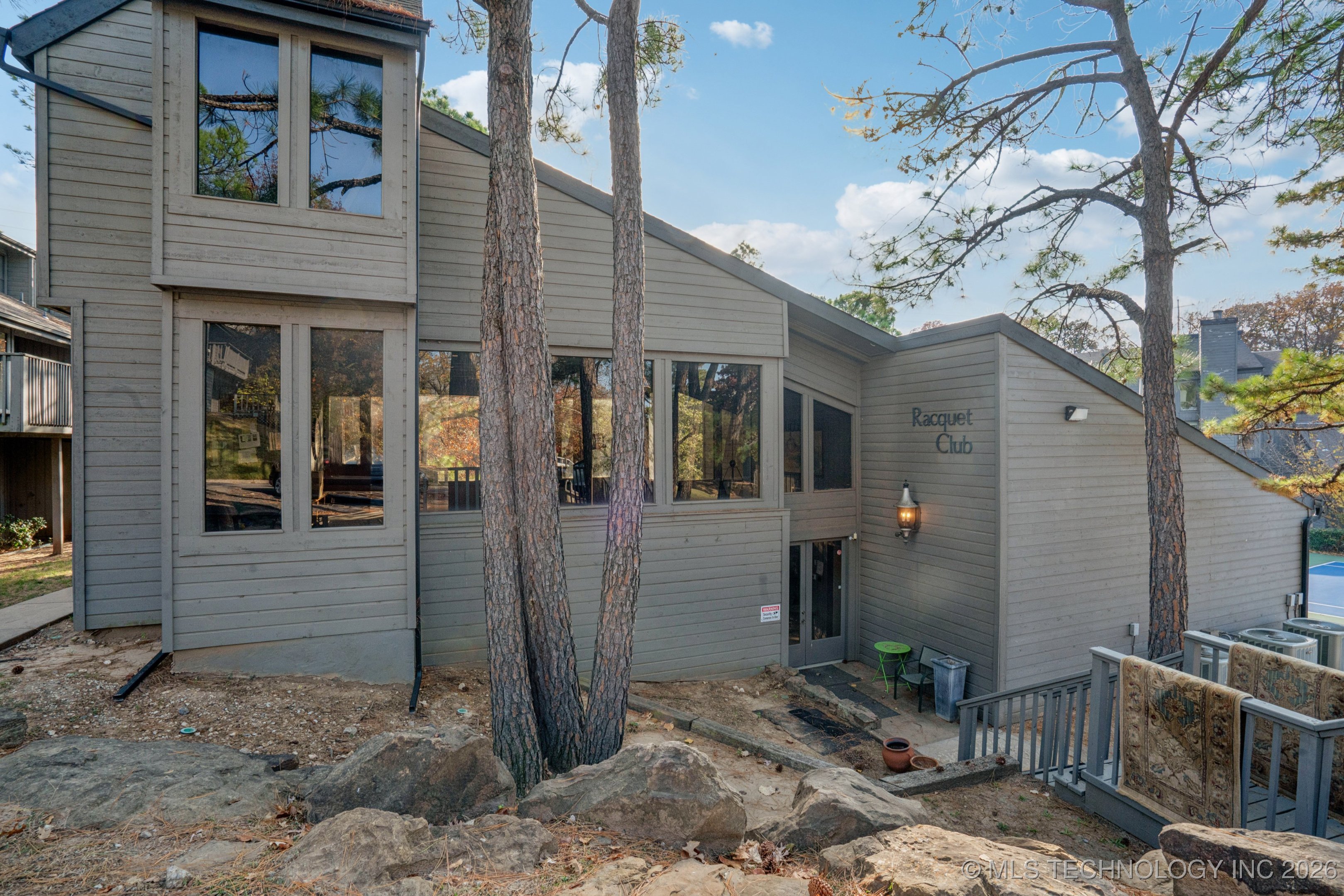 7432 S Winston Place 701 Property Photo 24