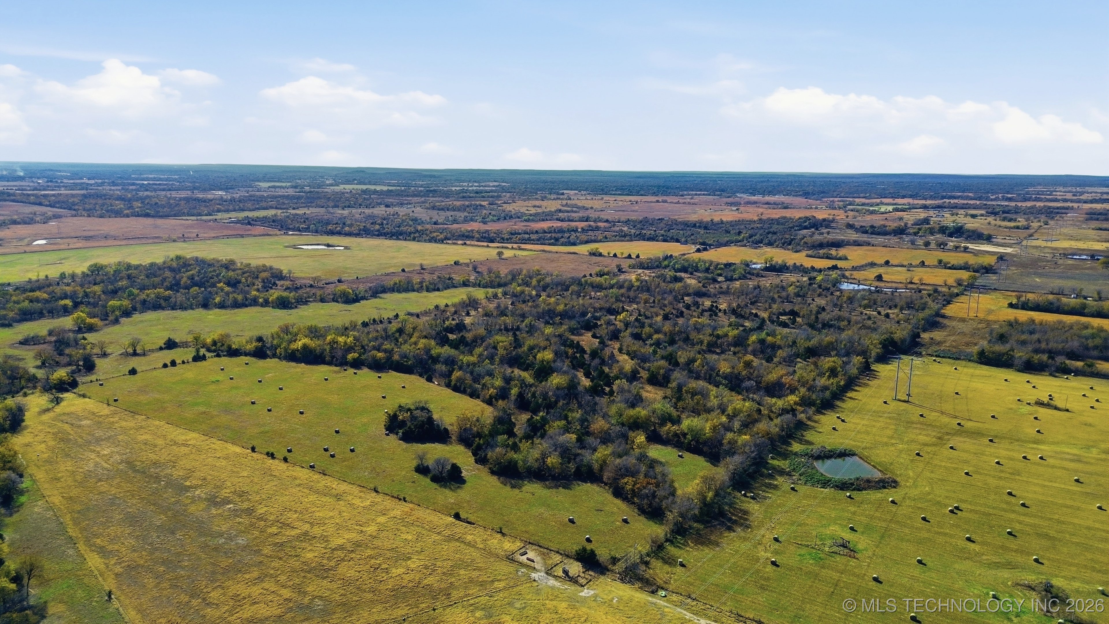 310 Road Property Photo 9