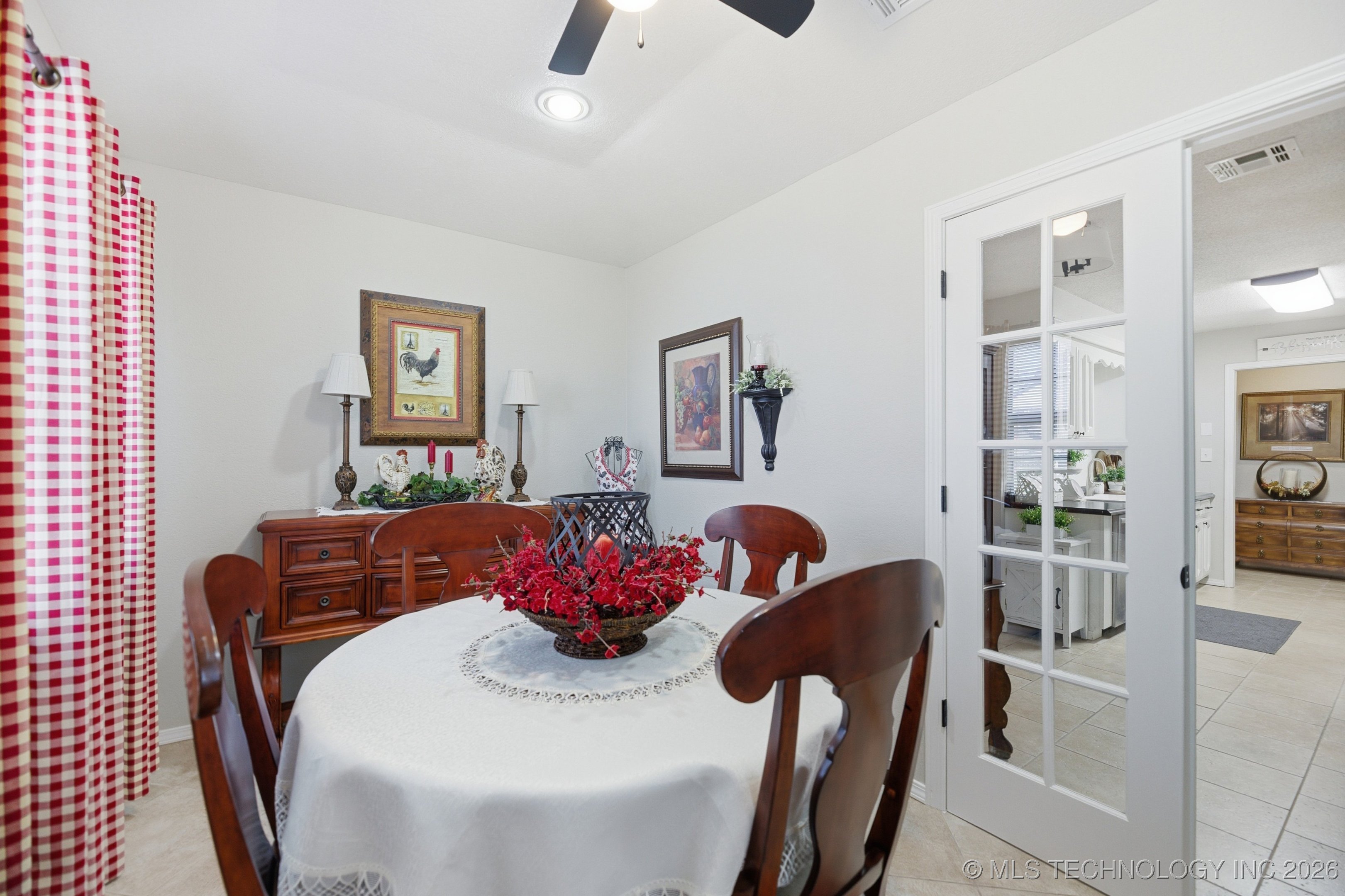 41 E 148th Street S Property Photo 8