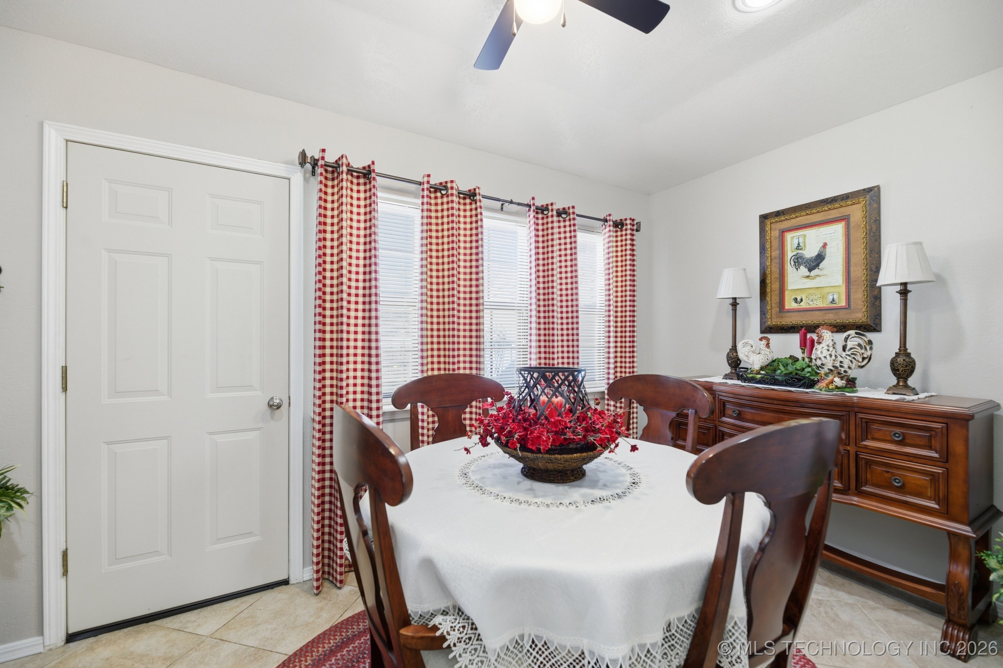 41 E 148th Street S Property Photo 9