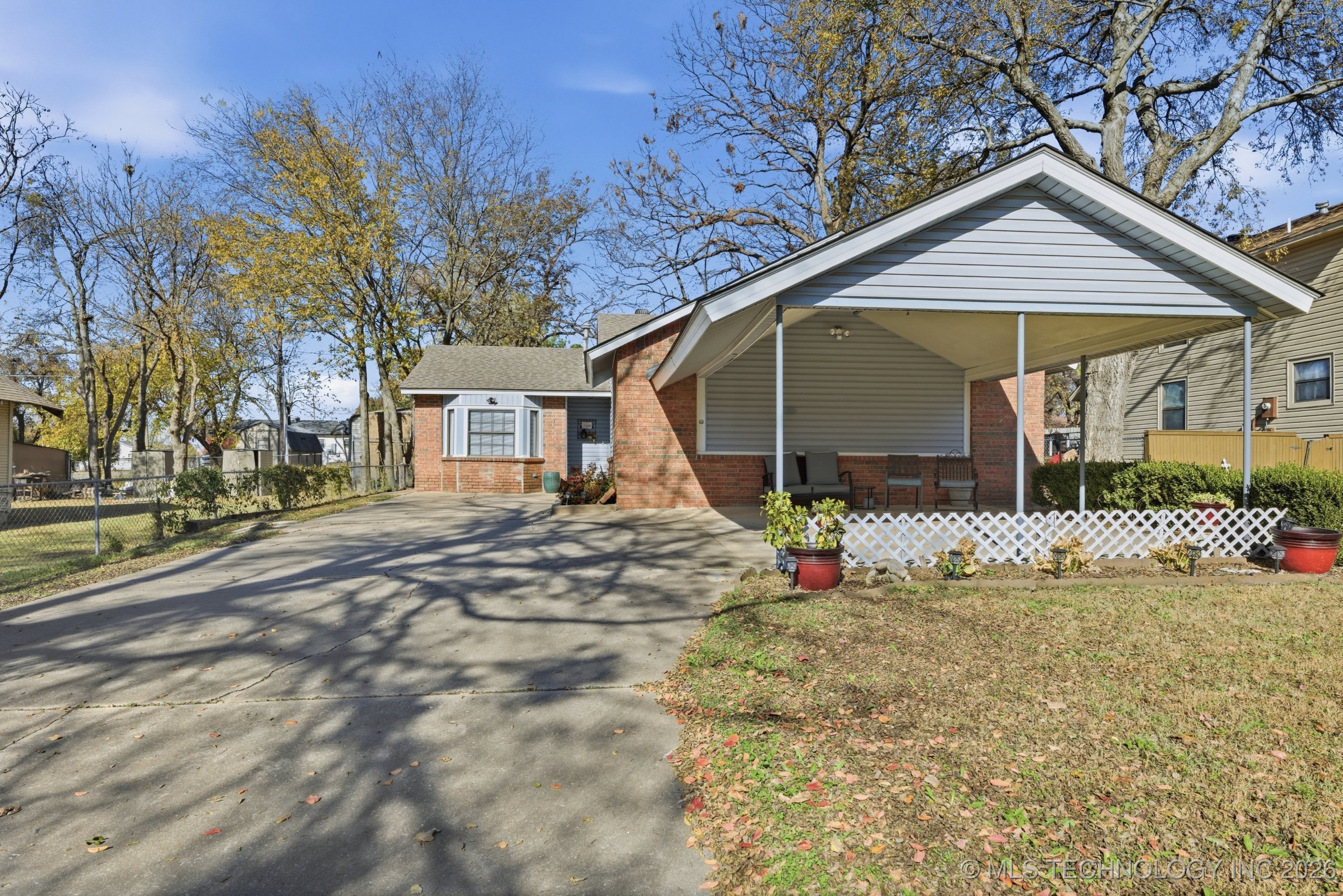 41 E 148th Street S Property Photo 23