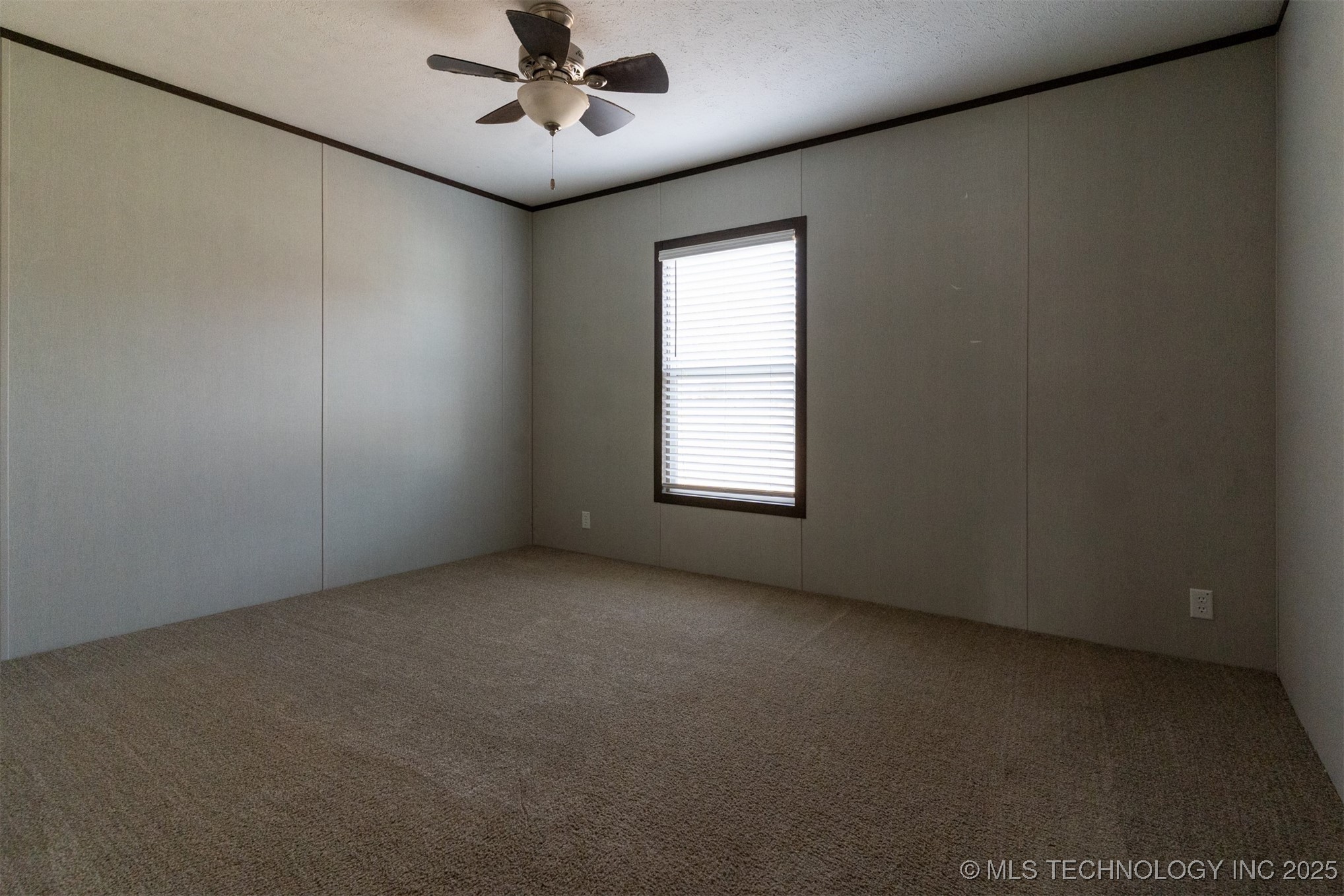 44463 W 166th Street S Property Photo 13