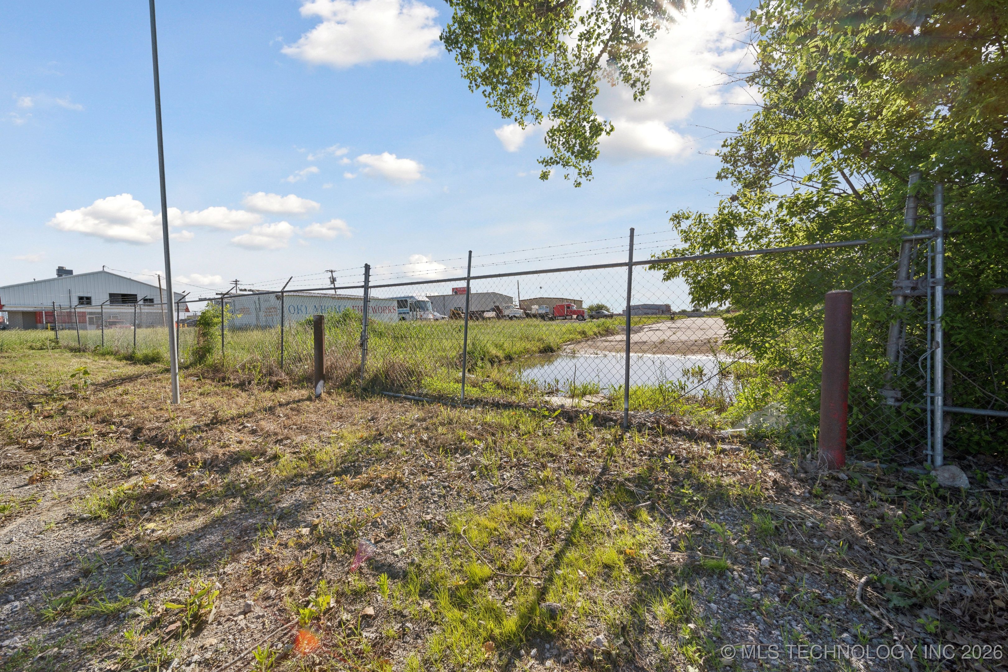 104 N Lombard Lane Property Photo 24