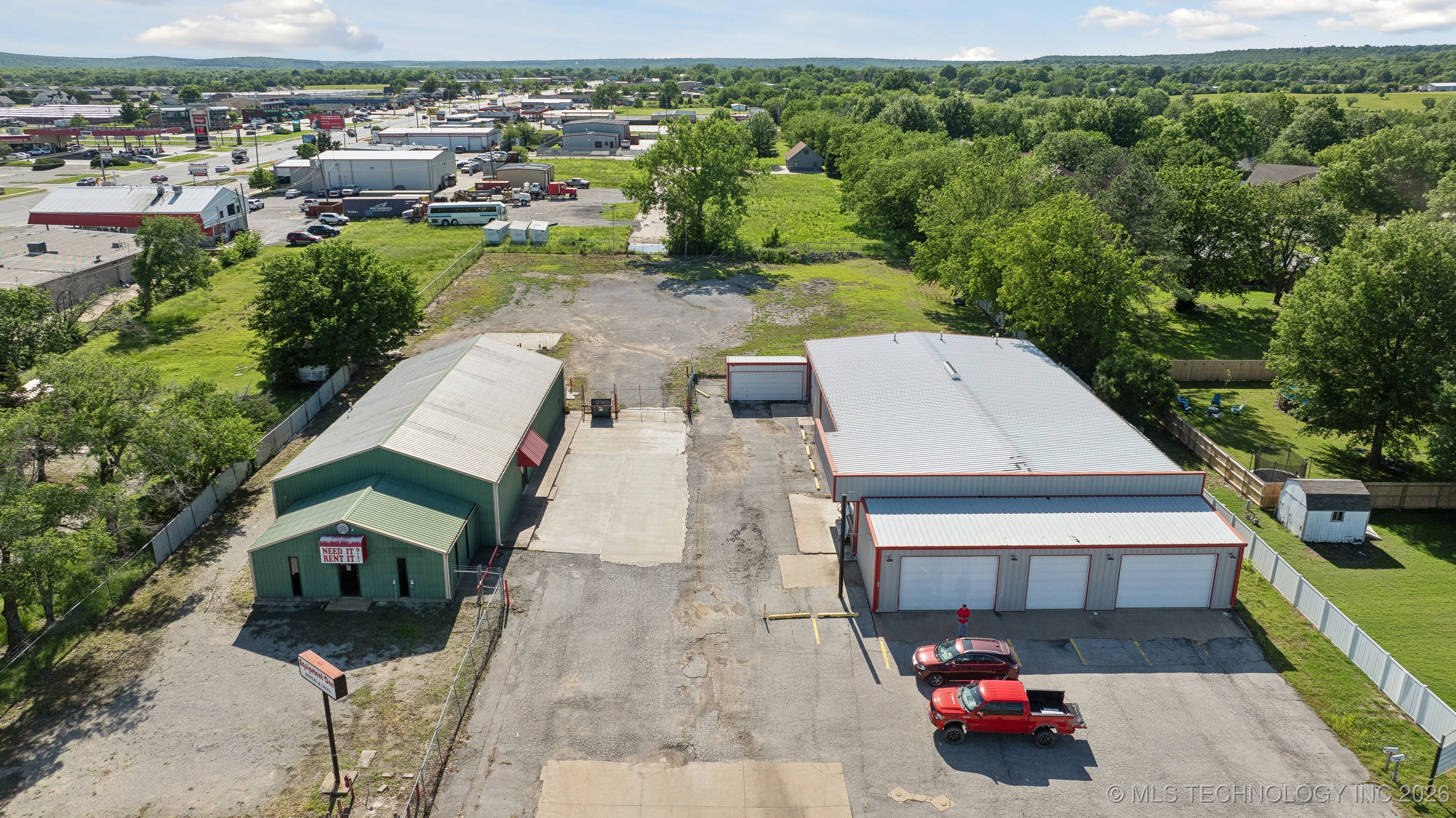 104 N Lombard Lane Property Photo 25