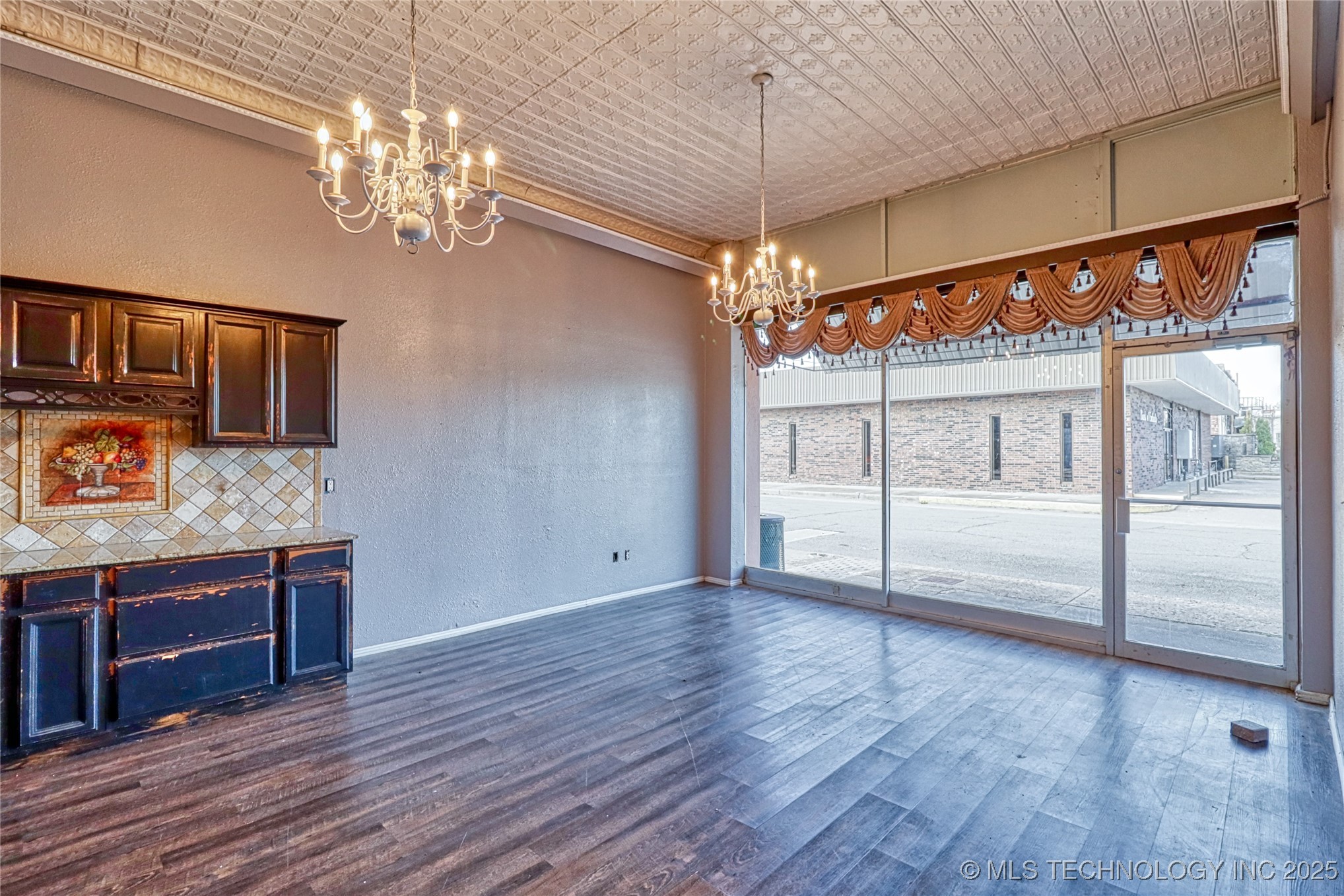 37 Foley Property Photo 15