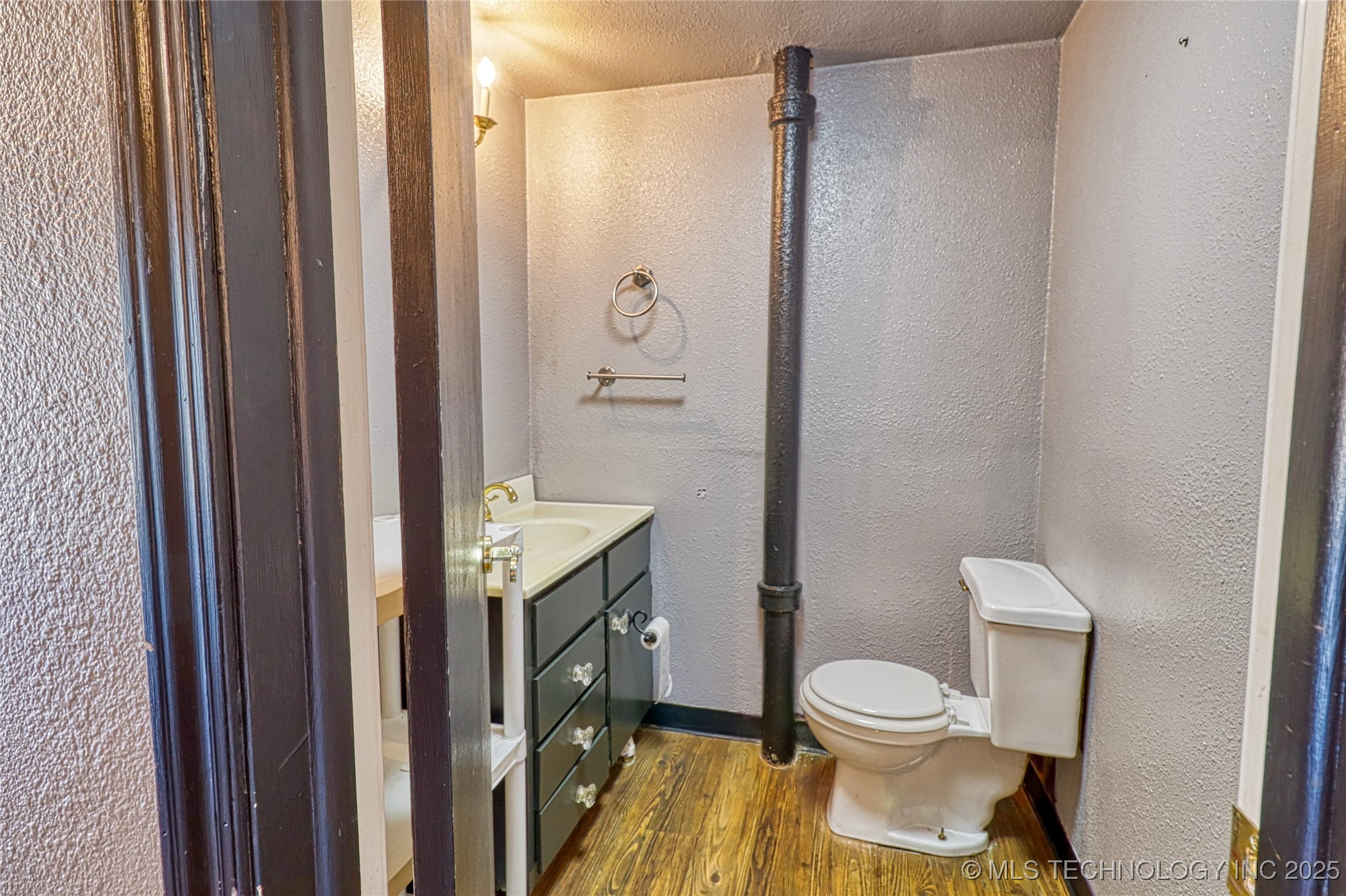 37 Foley Property Photo 17