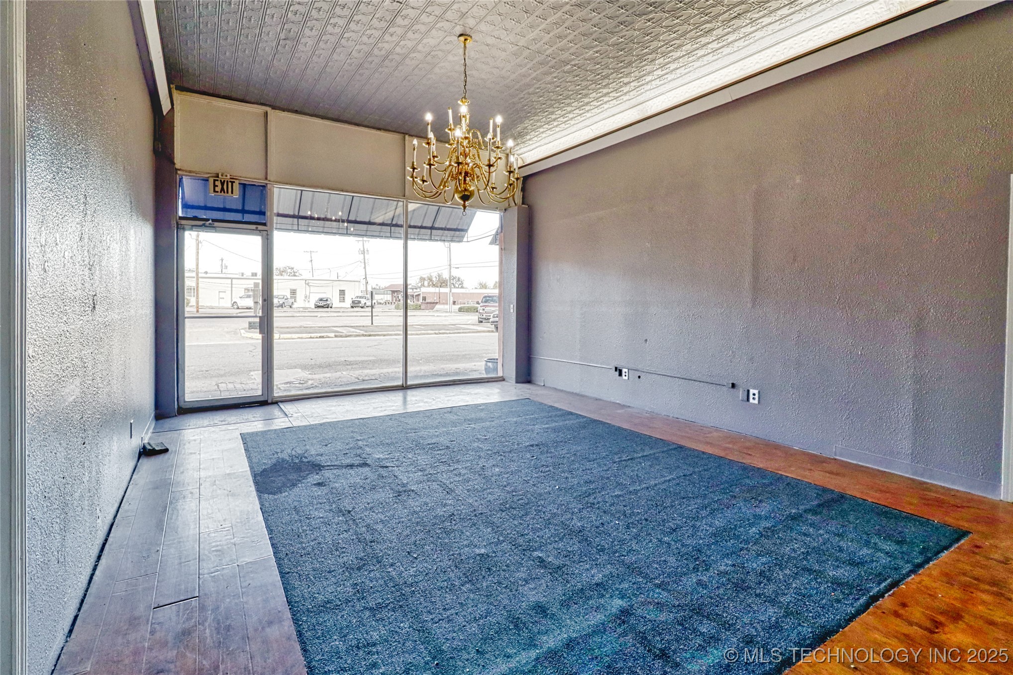 37 Foley Property Photo 19