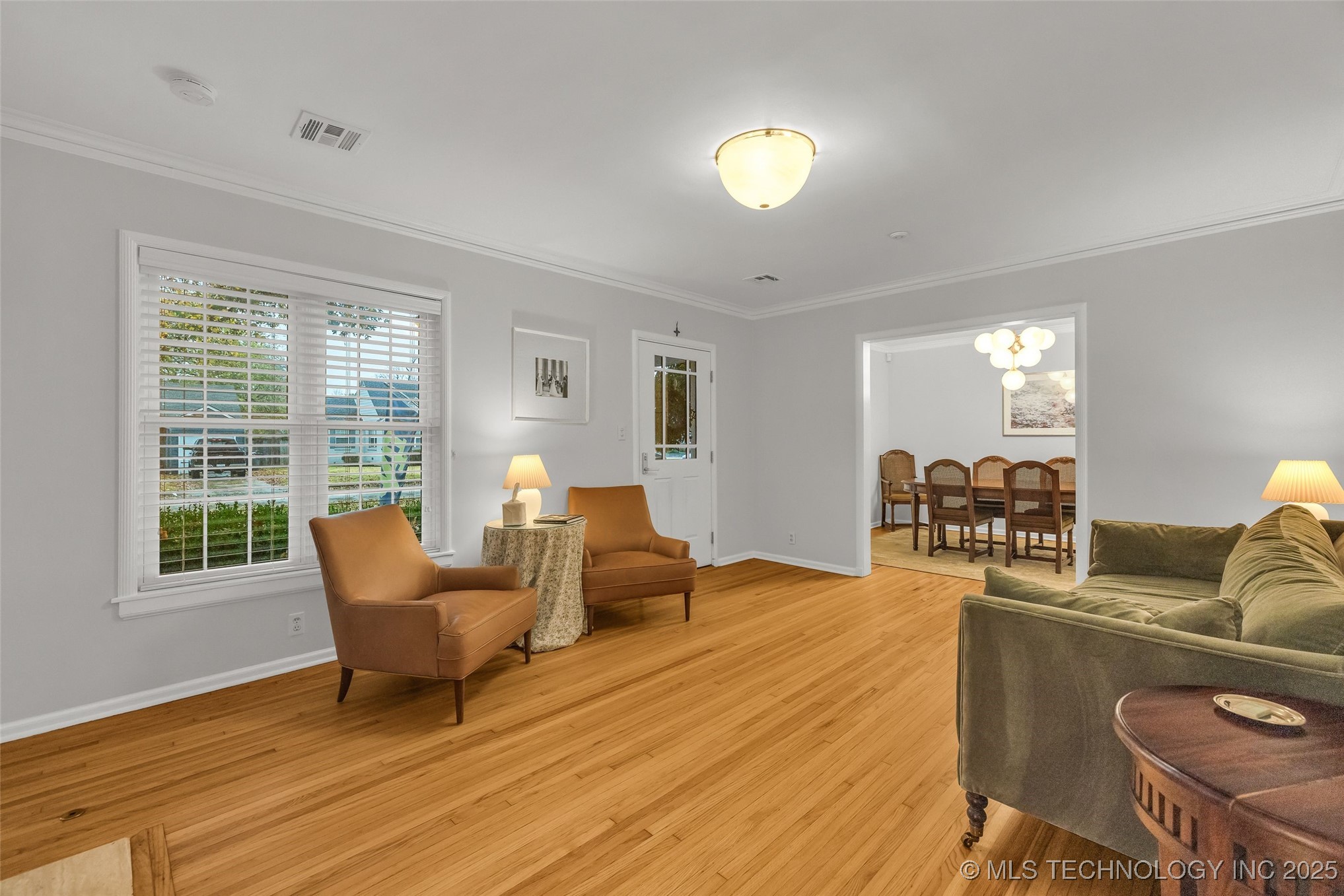 2911 S Boston Court Property Photo 6