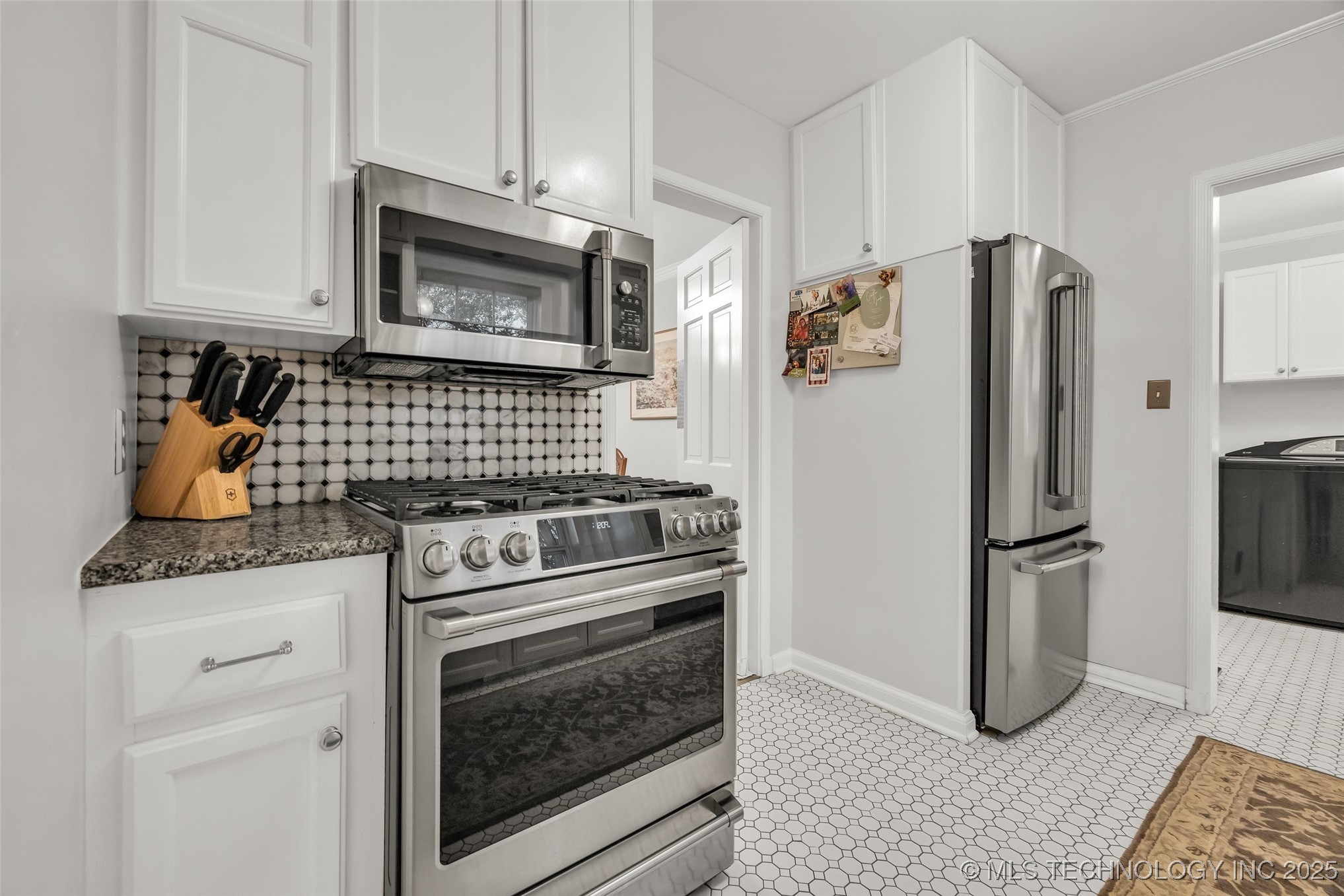 2911 S Boston Court Property Photo 16