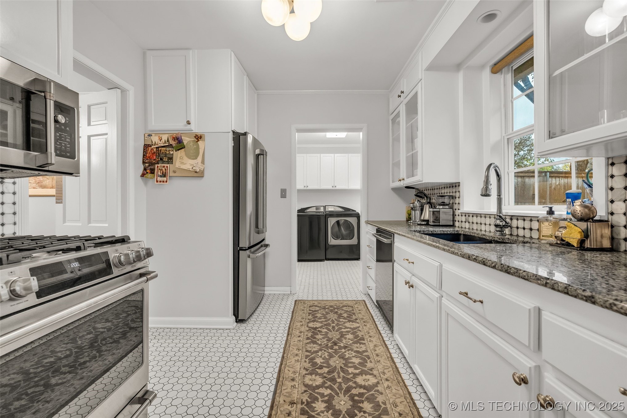 2911 S Boston Court Property Photo 17