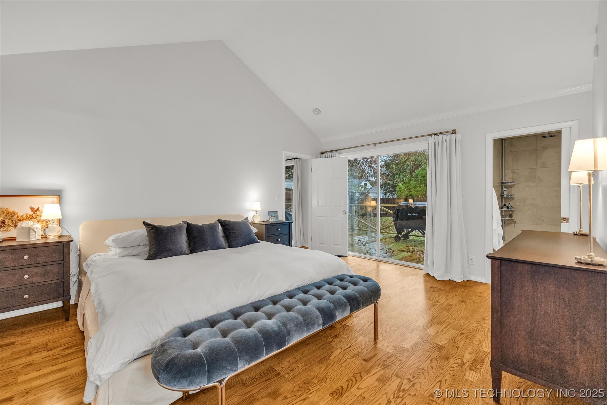 2911 S Boston Court Property Photo 25