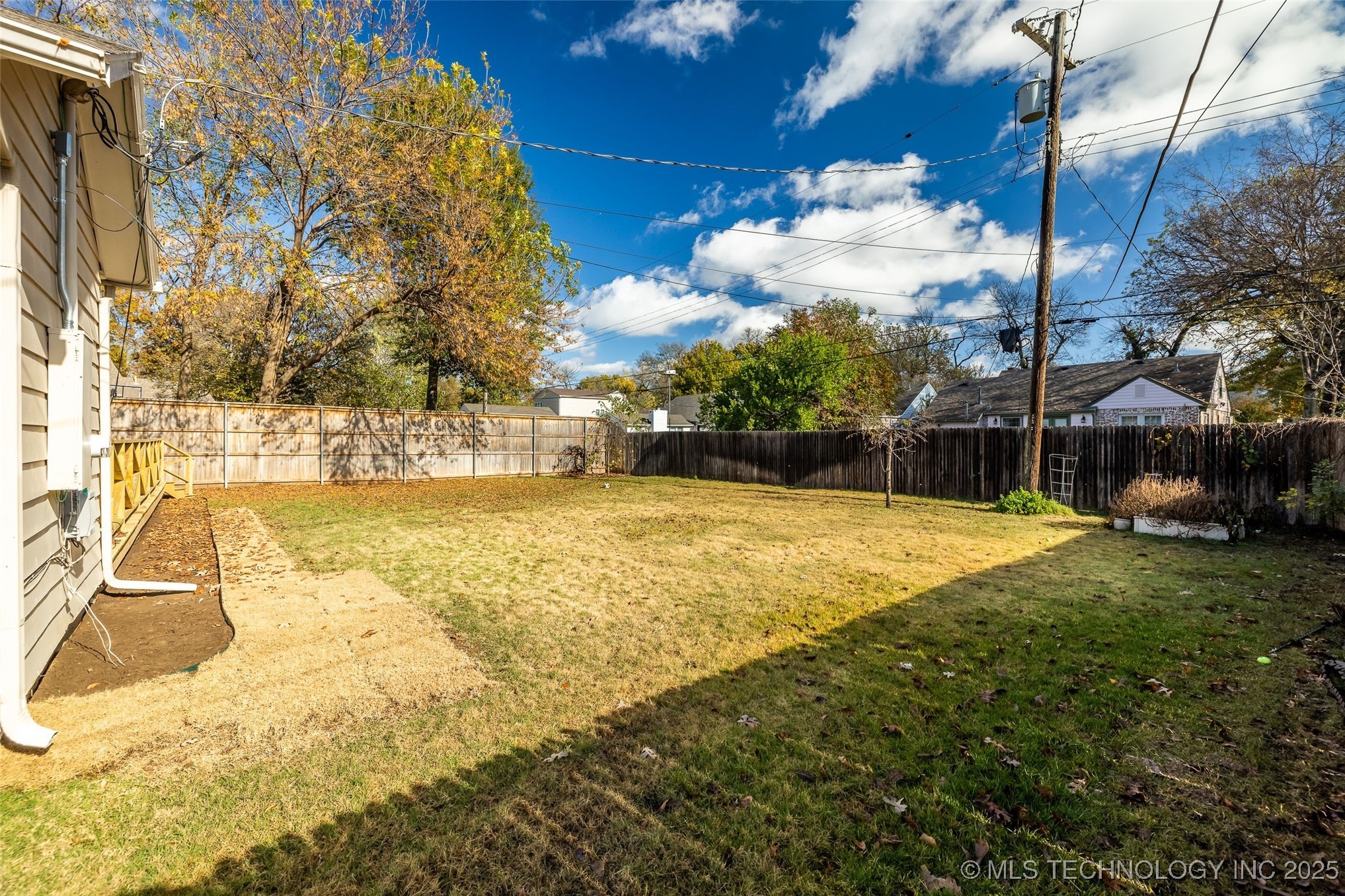 2911 S Boston Court Property Photo 43