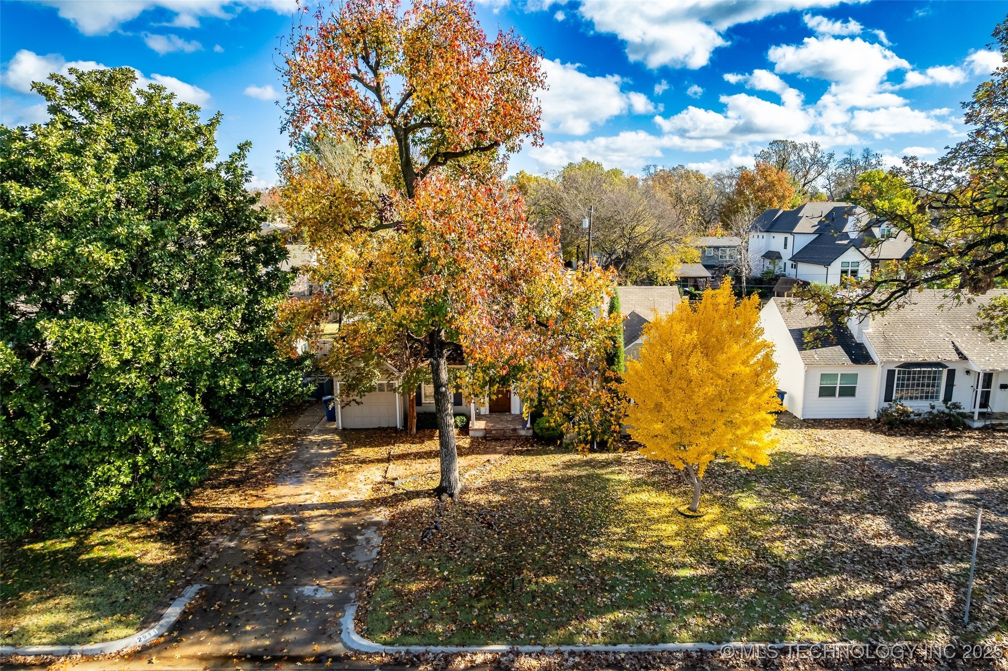 2911 S Boston Court Property Photo 46