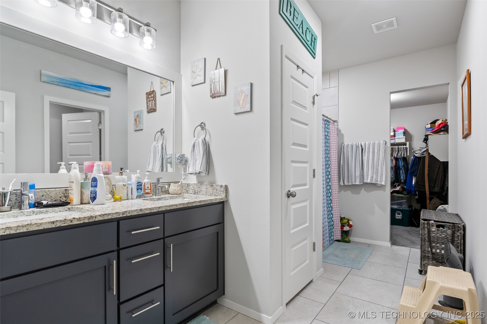 7402 E 89th Street N Property Photo 15