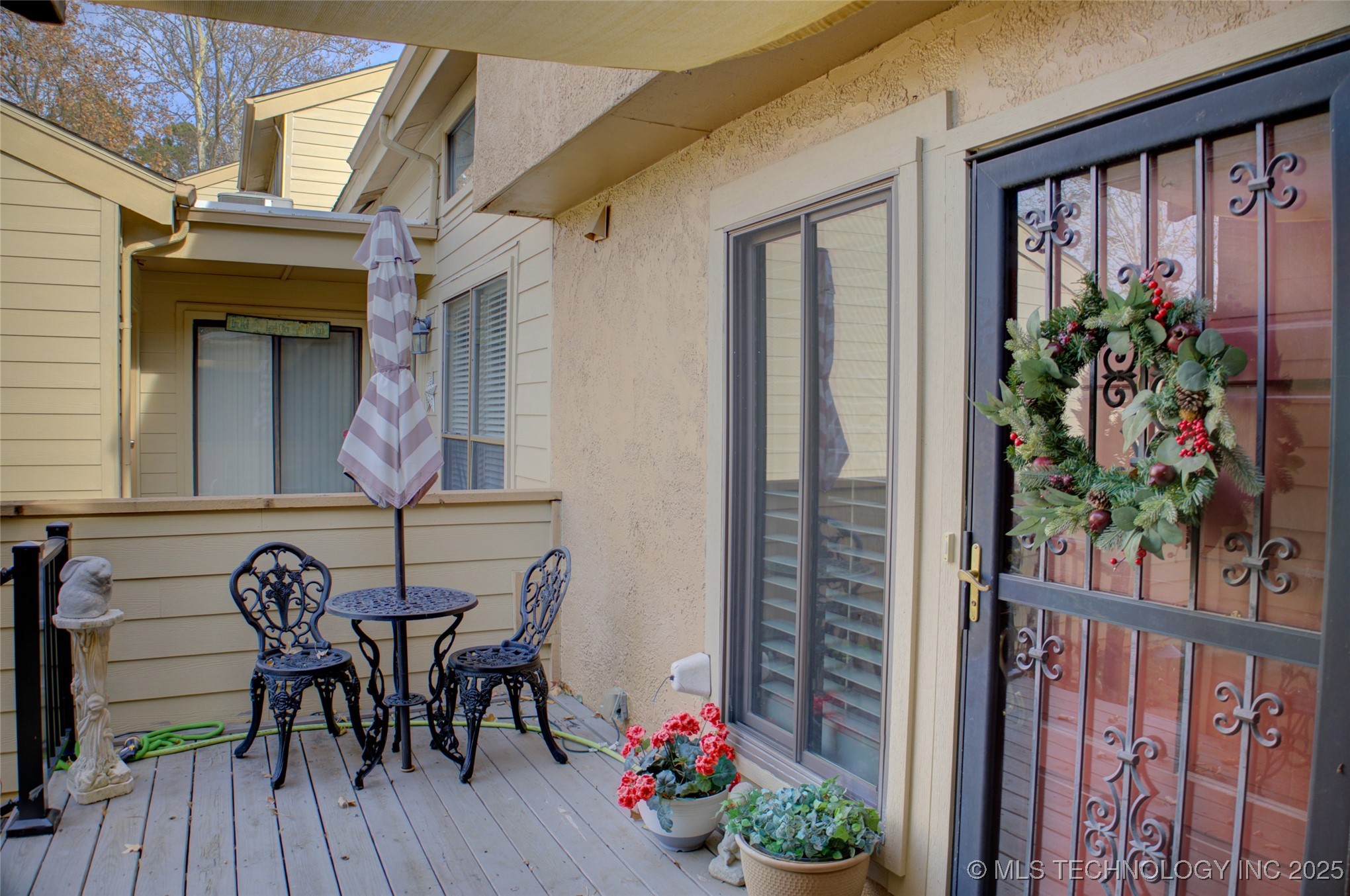 2918 E 84th Street 29 Property Photo 4