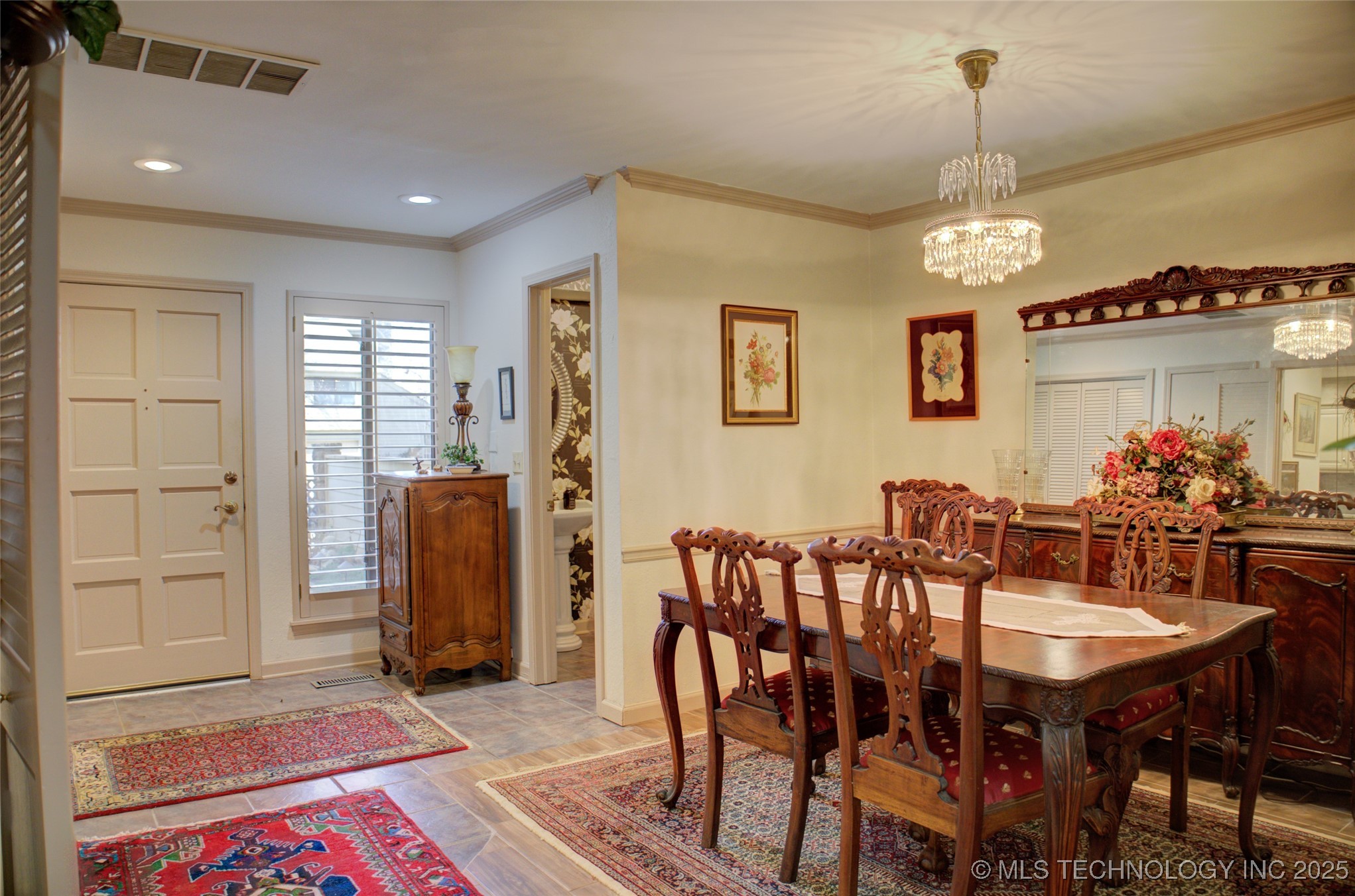 2918 E 84th Street 29 Property Photo 7