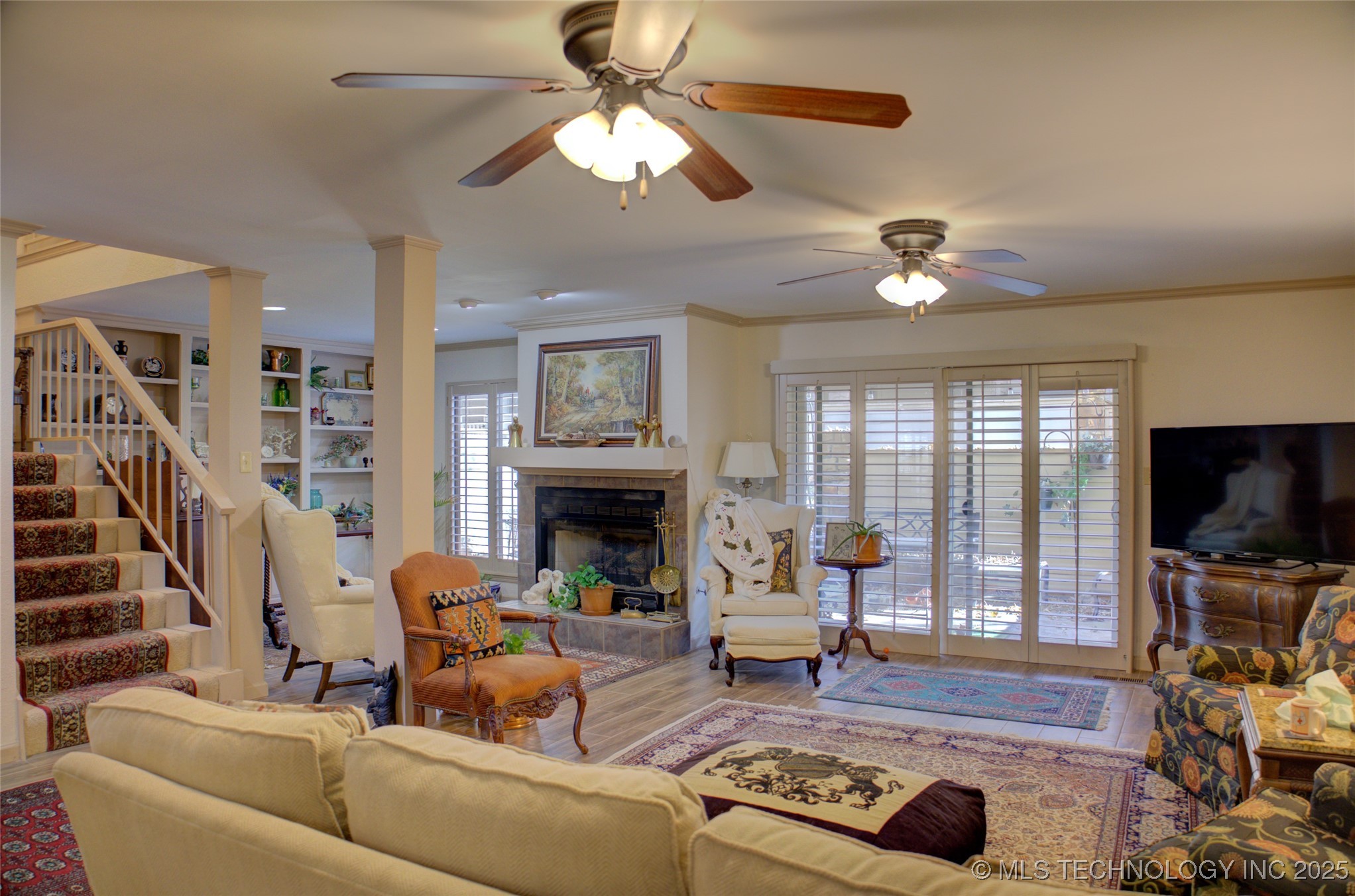 2918 E 84th Street 29 Property Photo 24