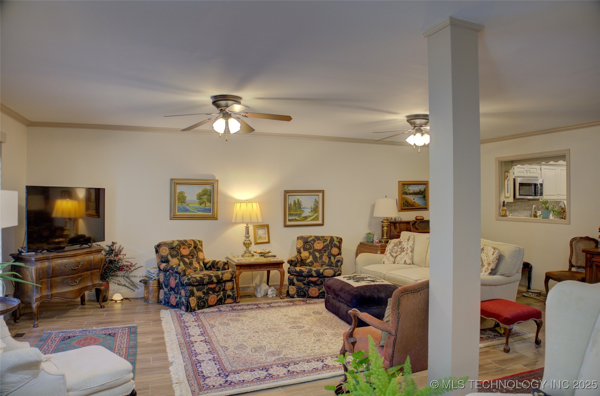 2918 E 84th Street 29 Property Photo 25