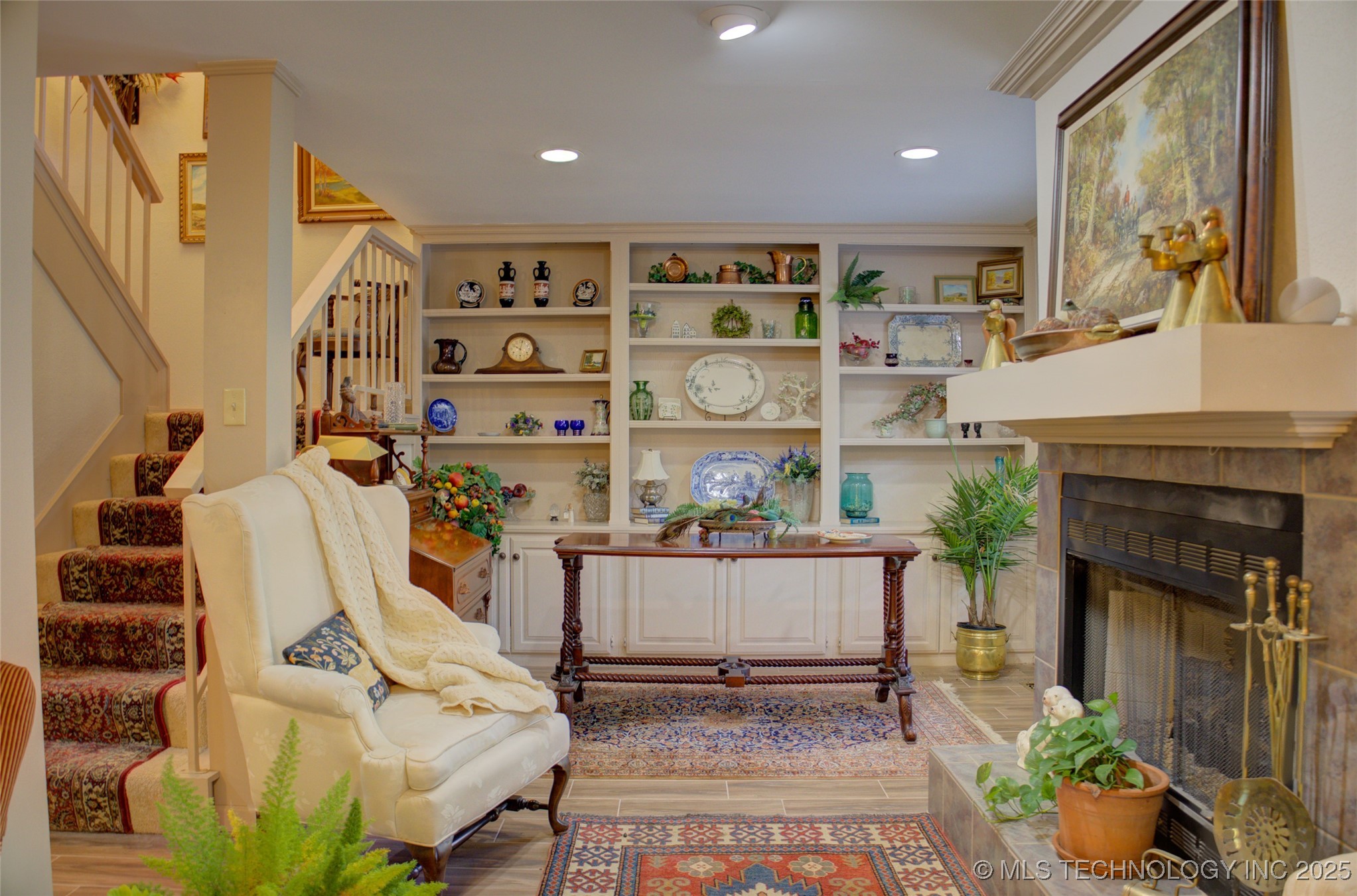 2918 E 84th Street 29 Property Photo 29