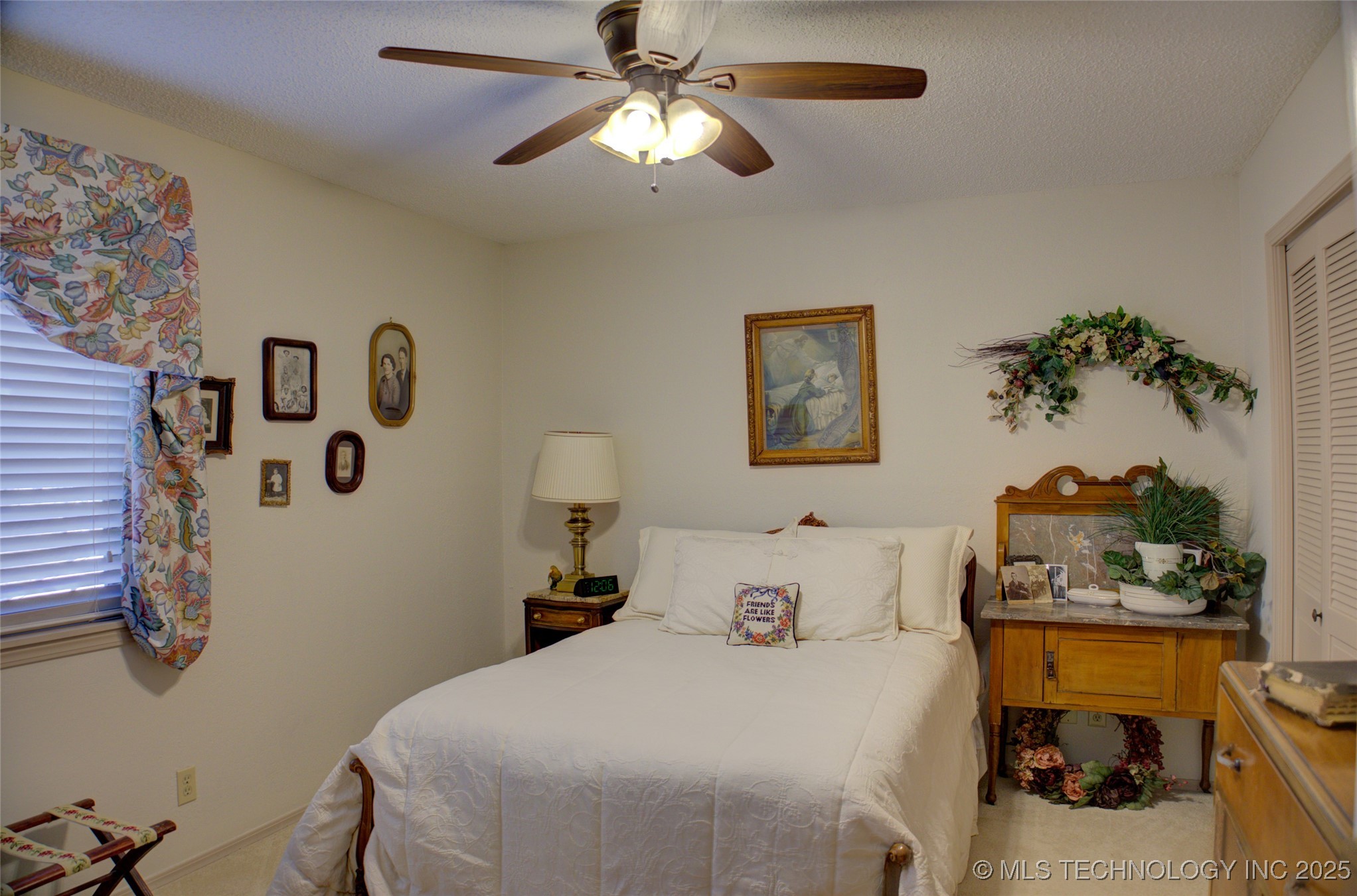 2918 E 84th Street 29 Property Photo 42