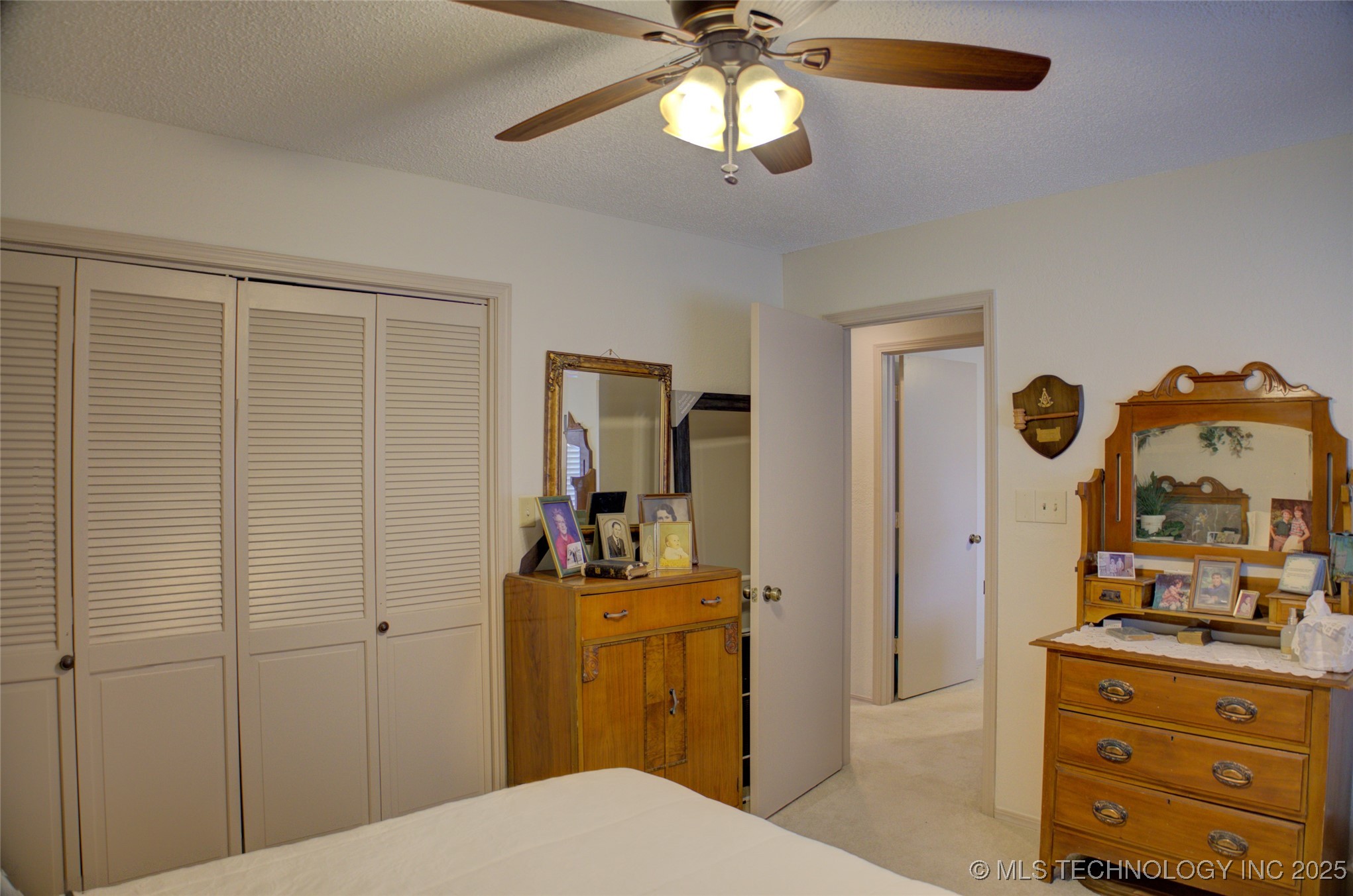 2918 E 84th Street 29 Property Photo 44