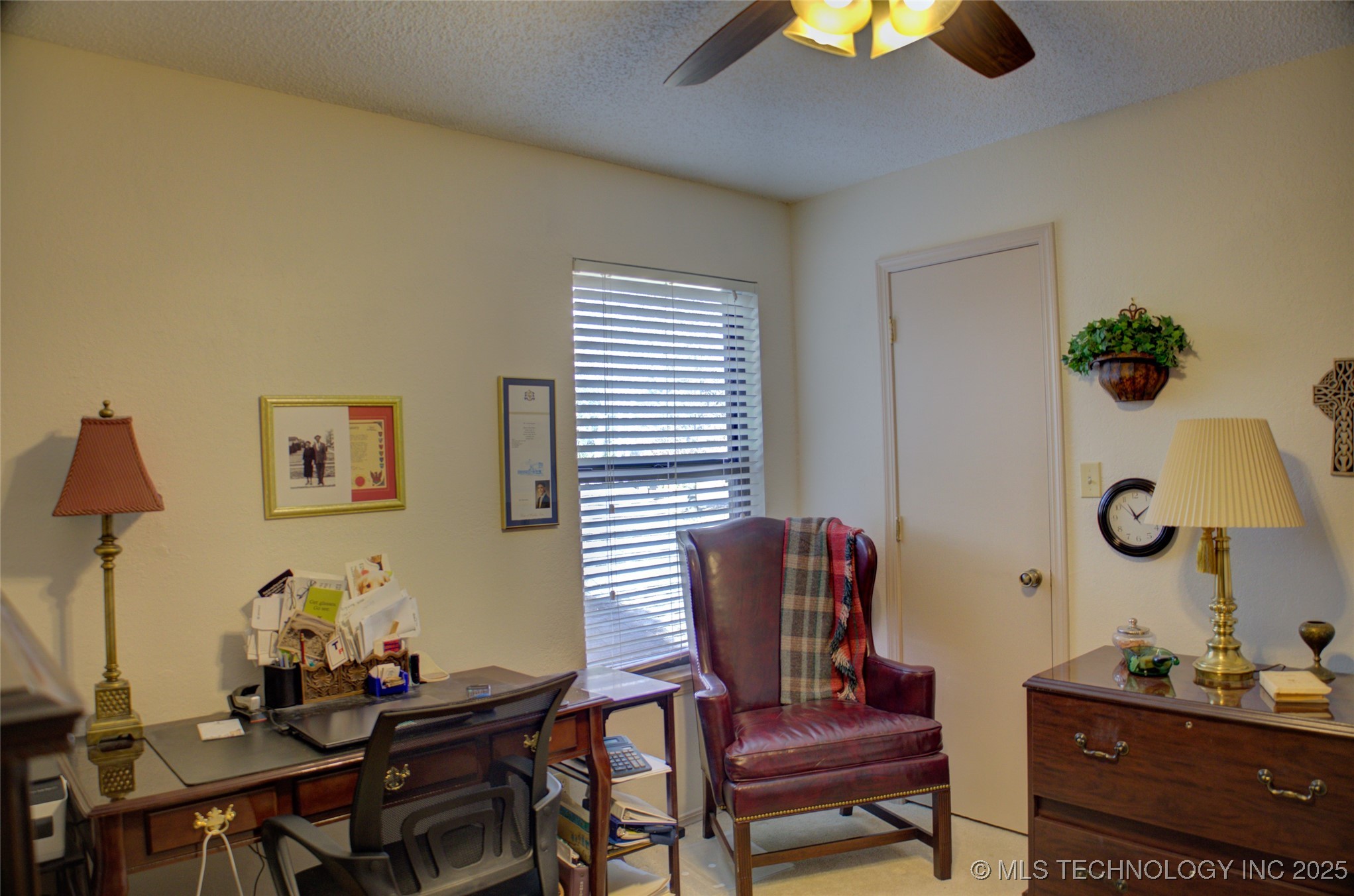 2918 E 84th Street 29 Property Photo 47