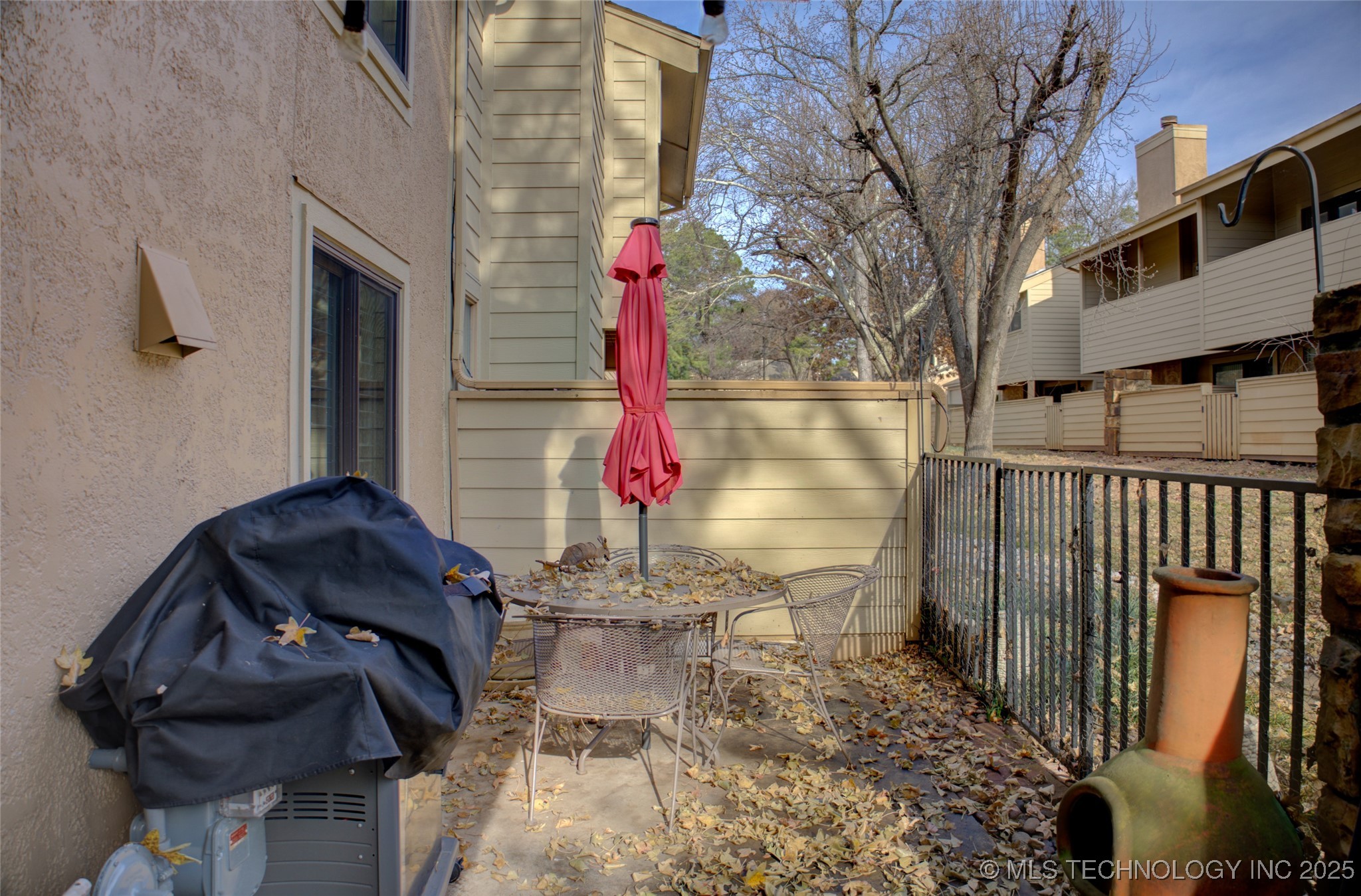 2918 E 84th Street 29 Property Photo 49