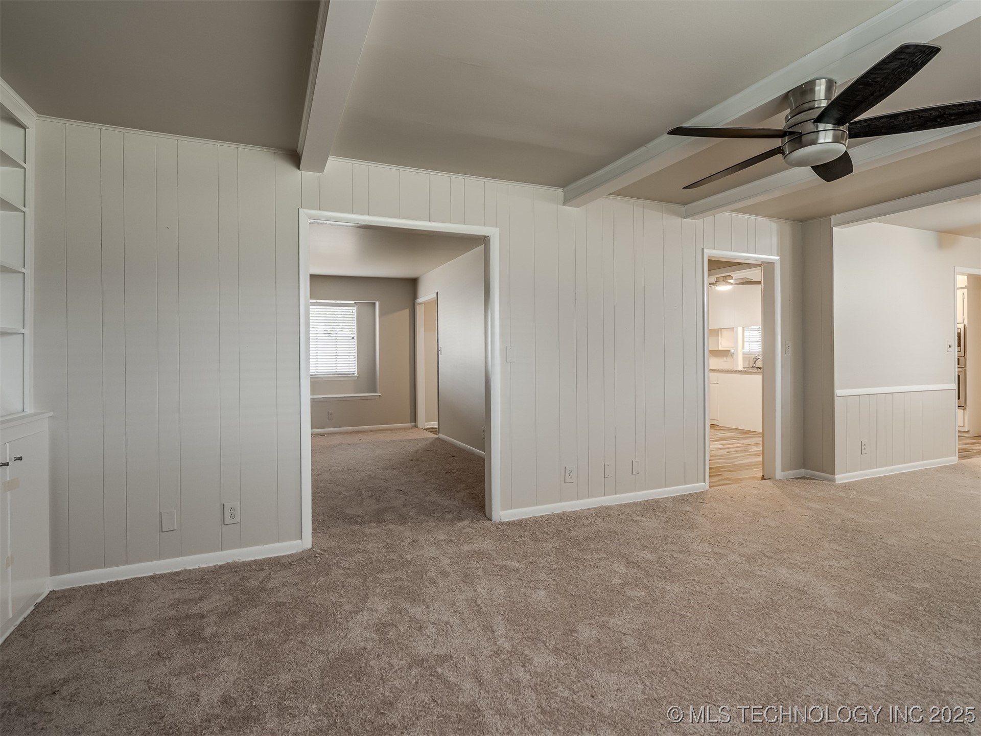 1737 E 56th Street Property Photo 13