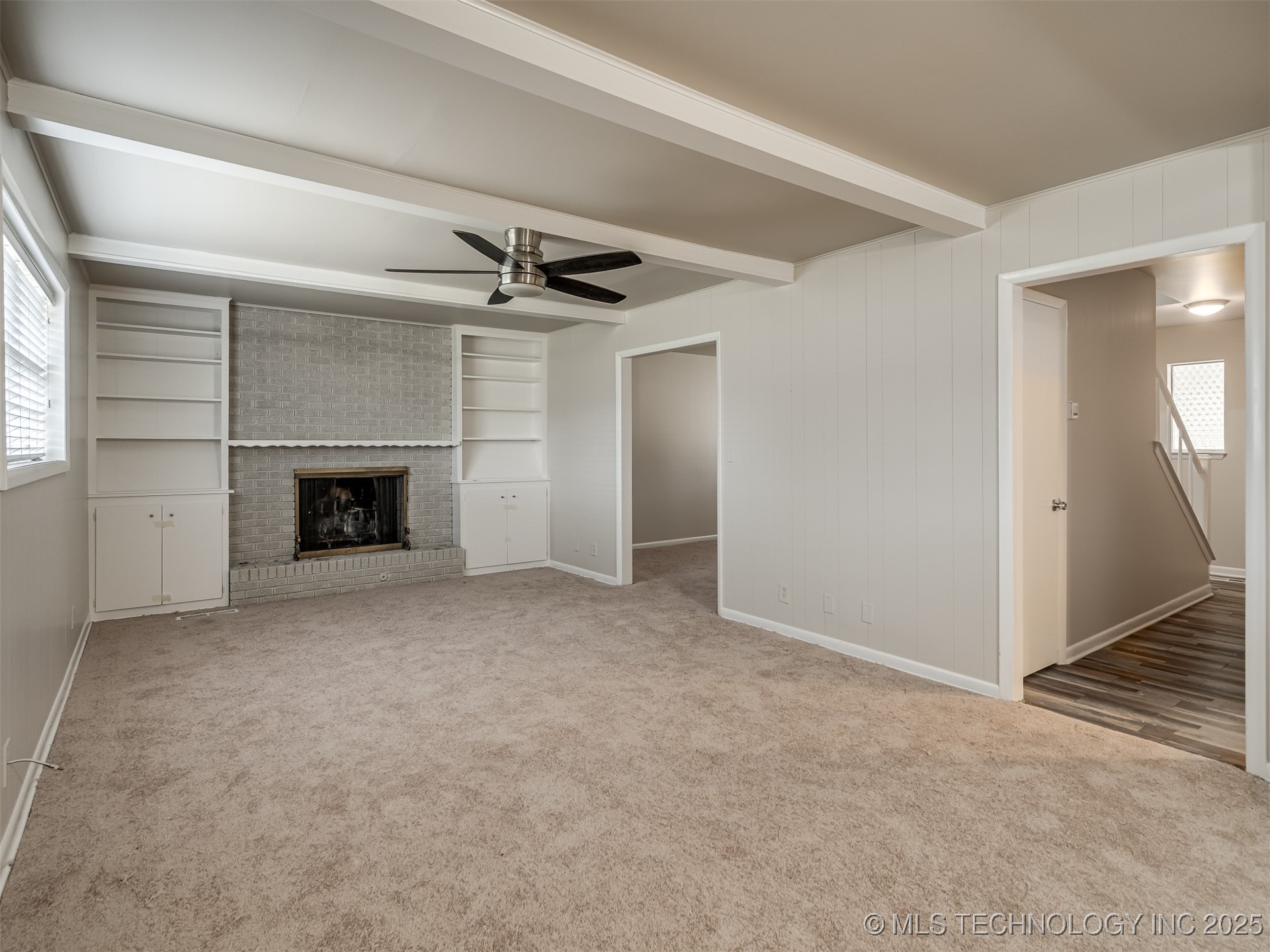 1737 E 56th Street Property Photo 14